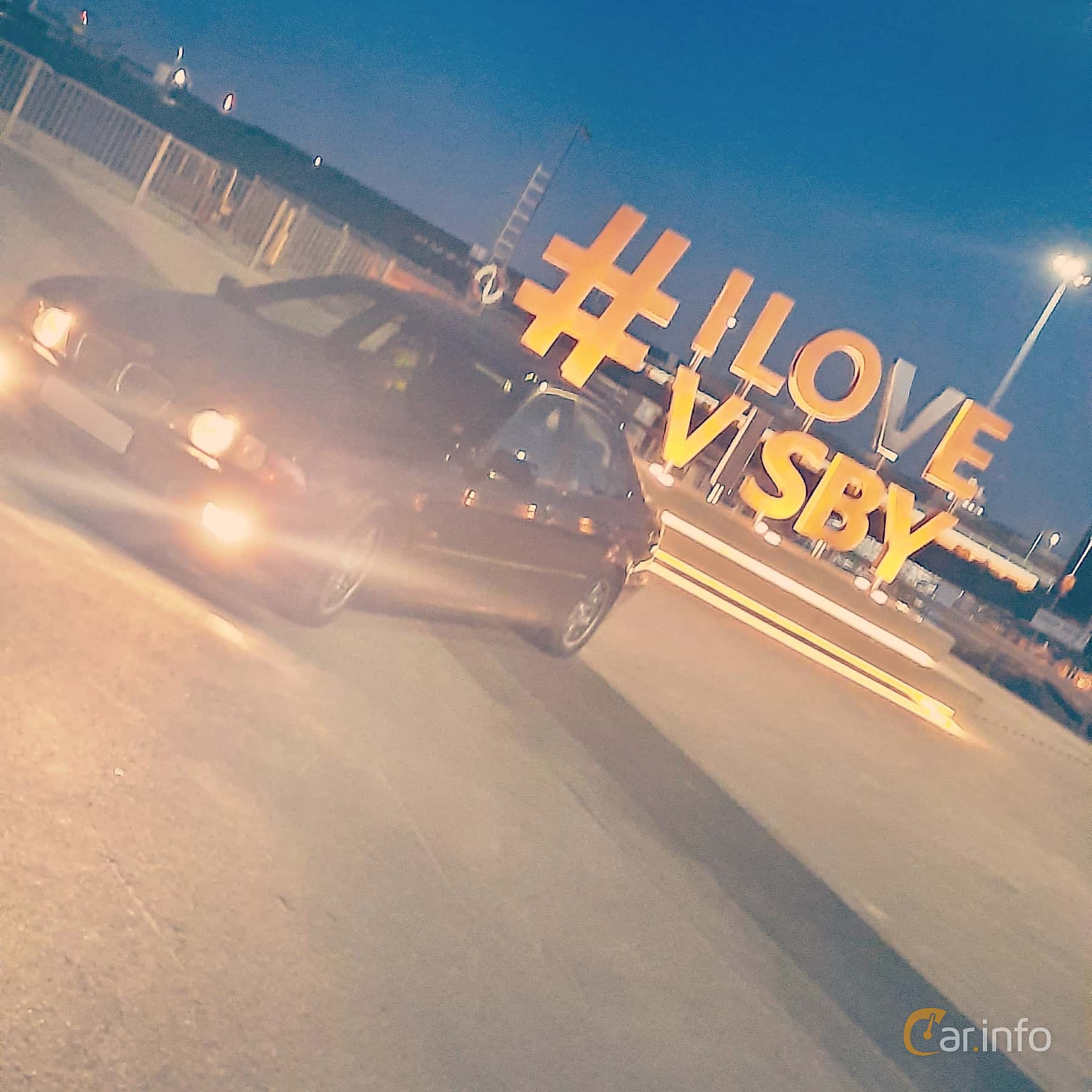 BMW 535i Sedan  Automatic, 235hp, 1998