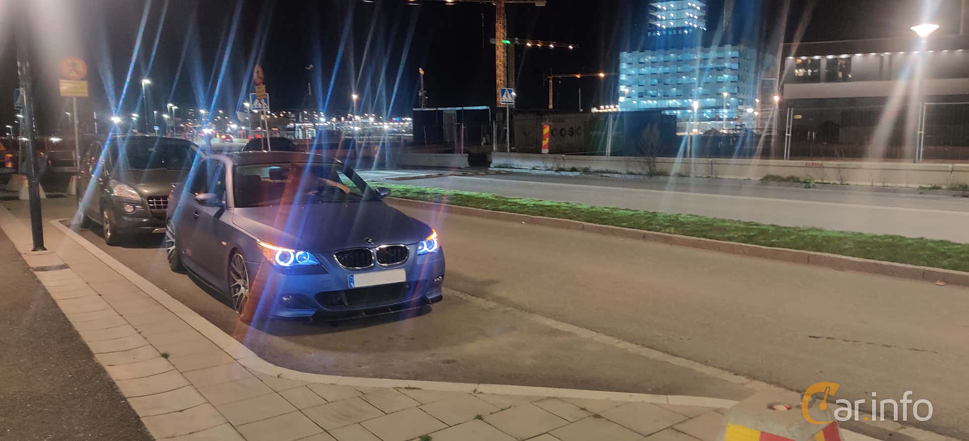 BMW 540i Sedan  306hp, 2007