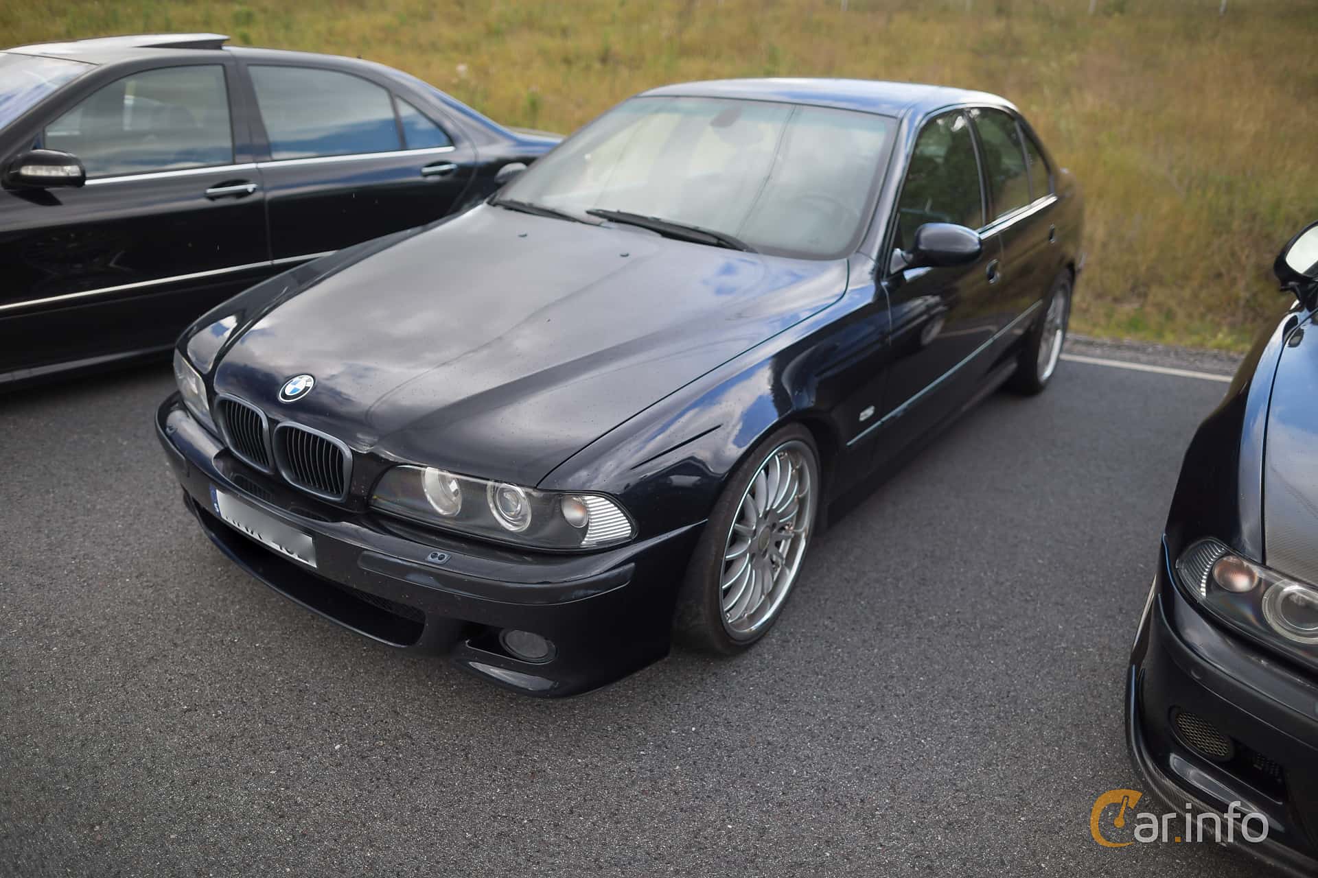 BMW M5 Sedan  Manual, 400hp, 2000