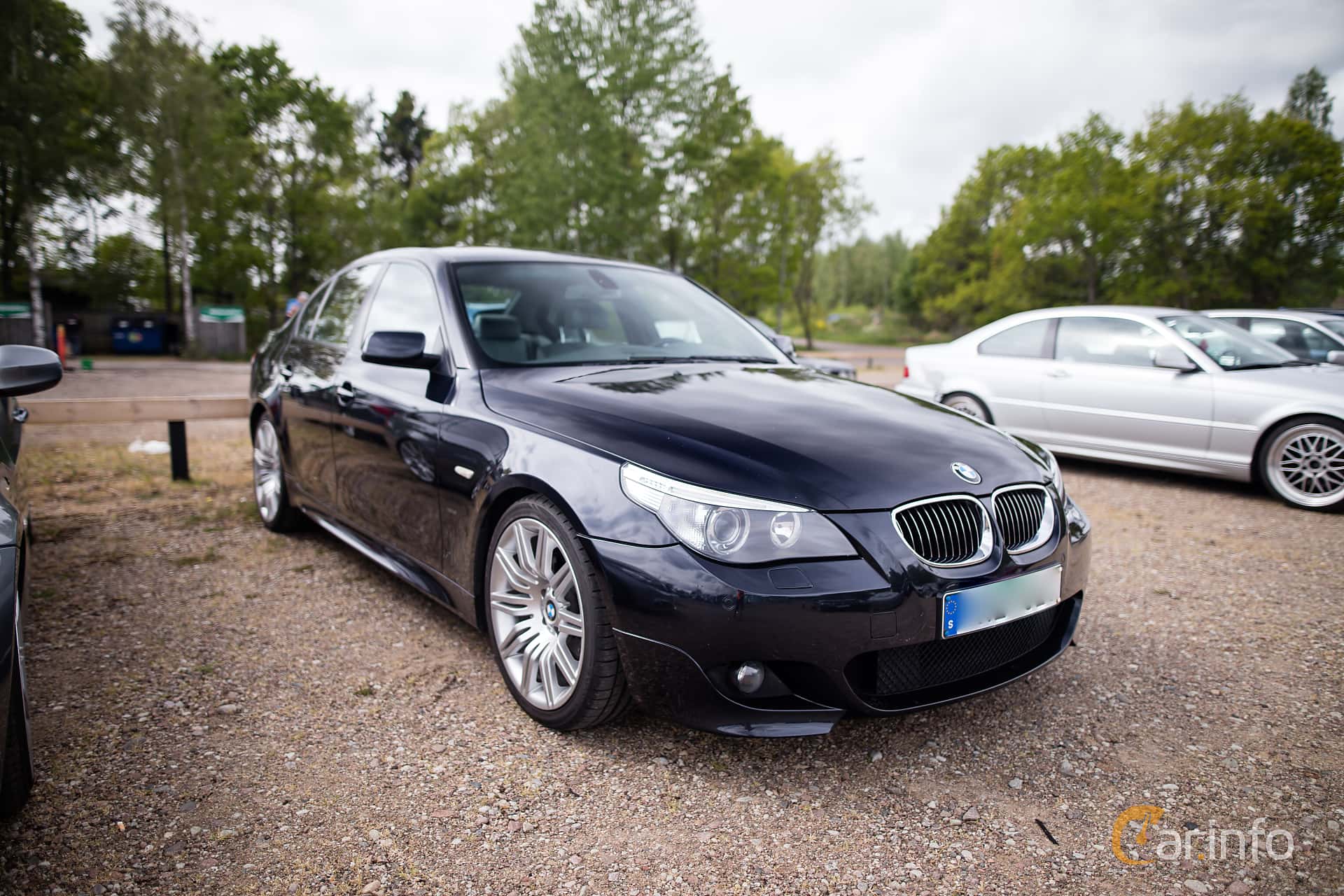 BMW 530i Sedan  Manual, 258hp, 2007