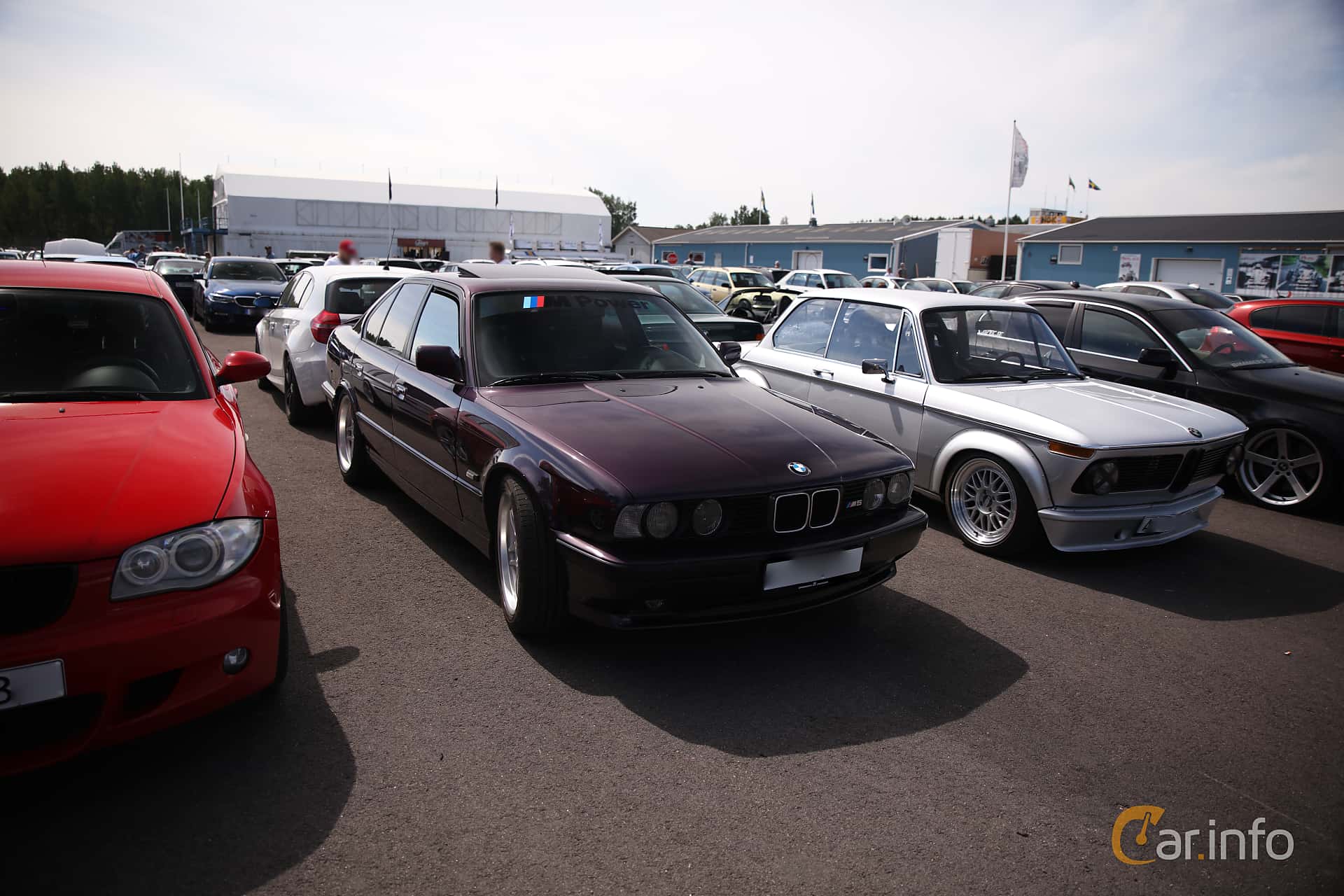 BMW M5 Sedan  Manual, 315hp, 1989