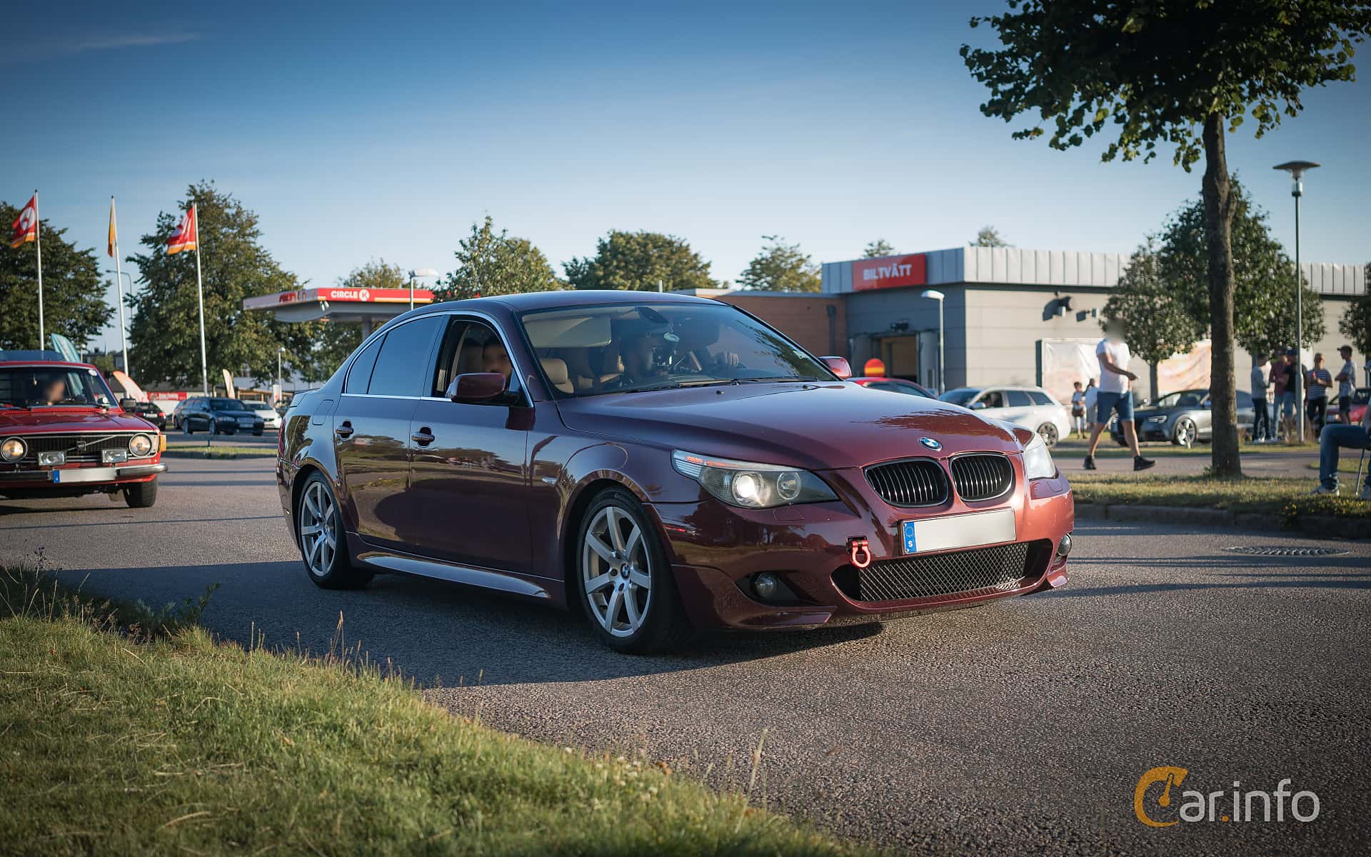 BMW 520i Sedan  Manual, 170hp, 2005