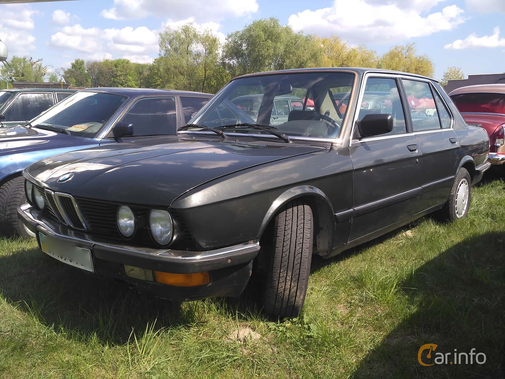 BMW 525i  150hp, 1984