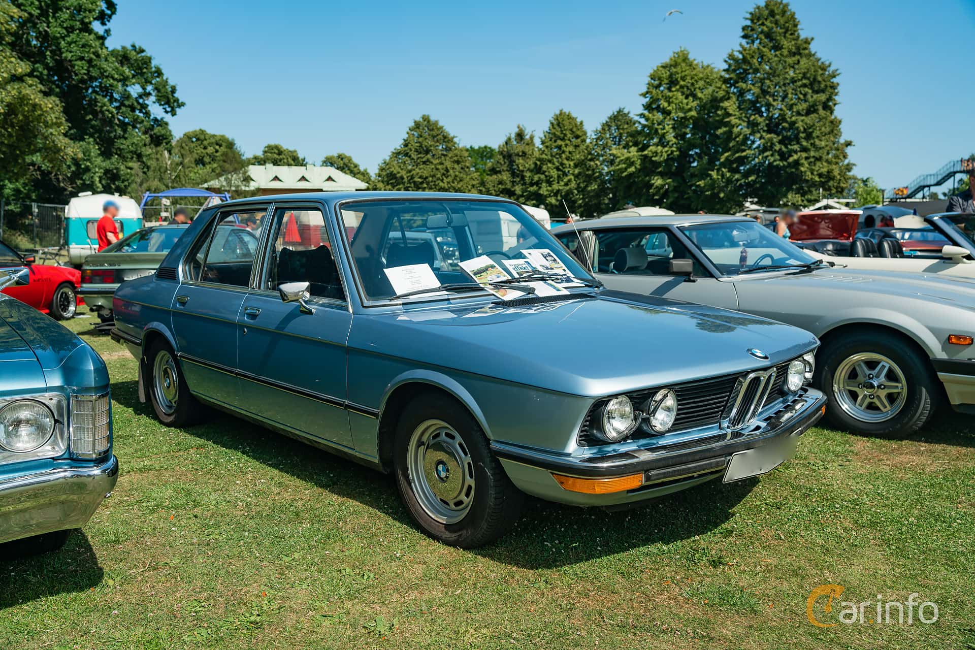 BMW 520/4 E12