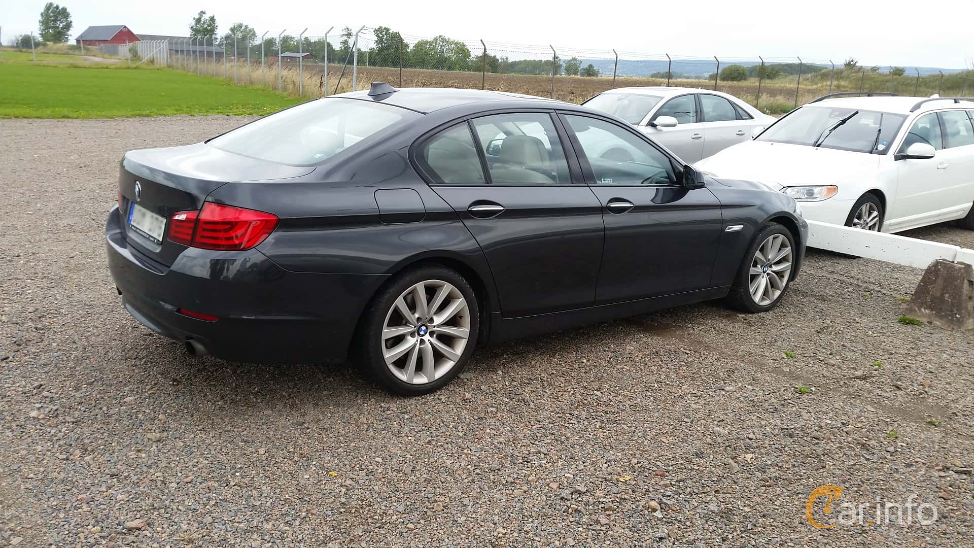 BMW 535i Sedan  306hp, 2010