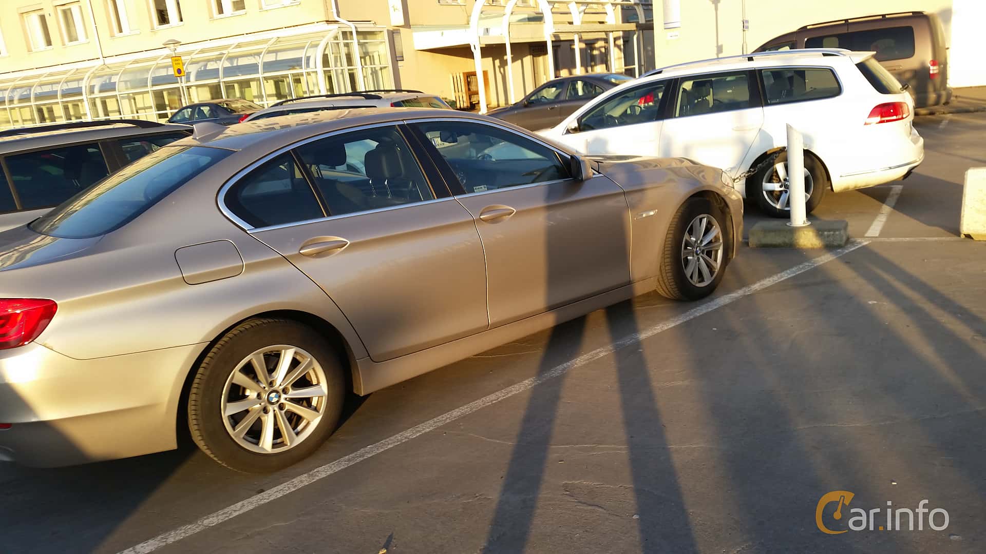 BMW 525d Sedan  Manual, 218hp, 2012