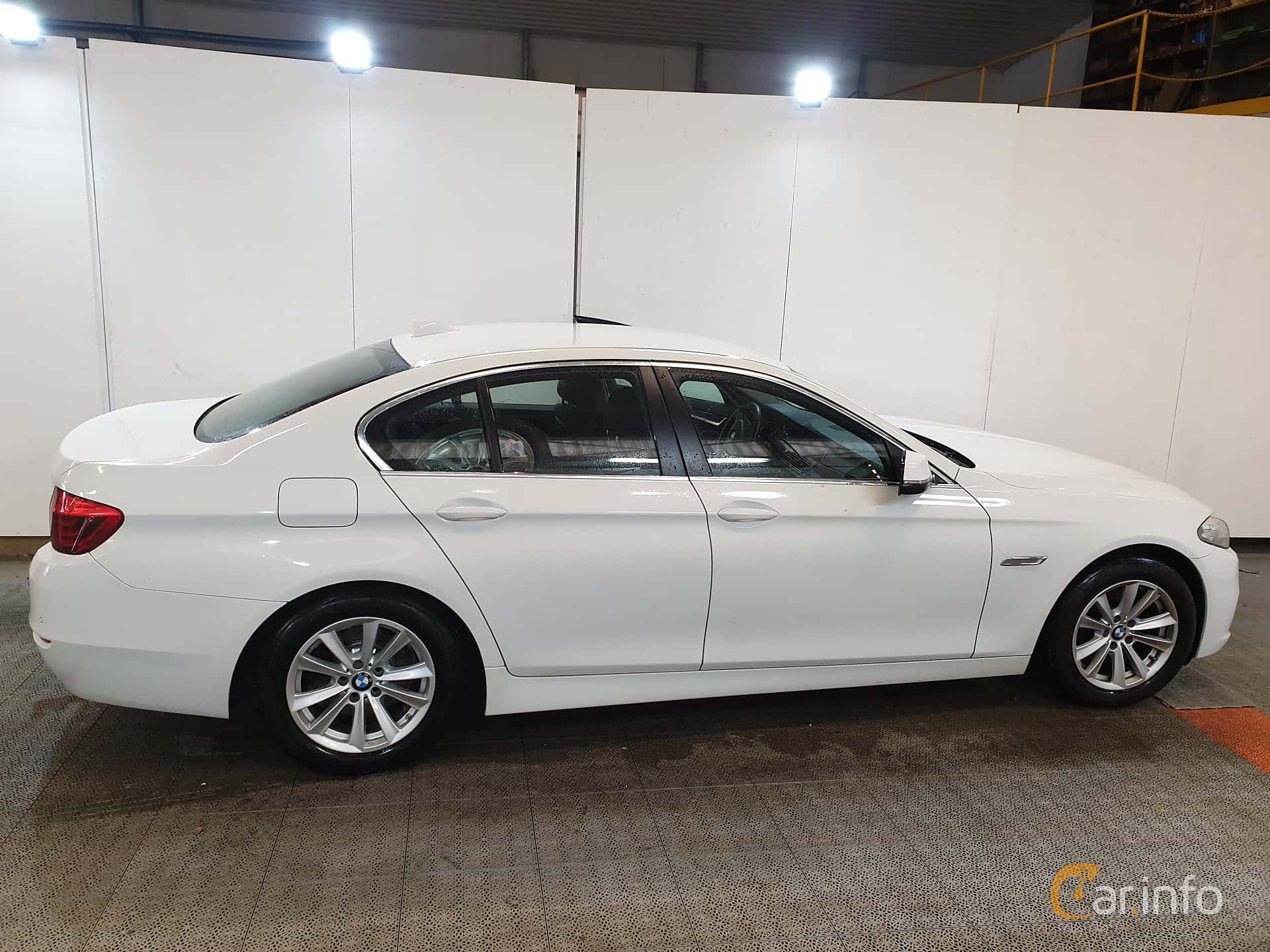 BMW 520d xDrive Sedan  Steptronic, 190hp, 2015