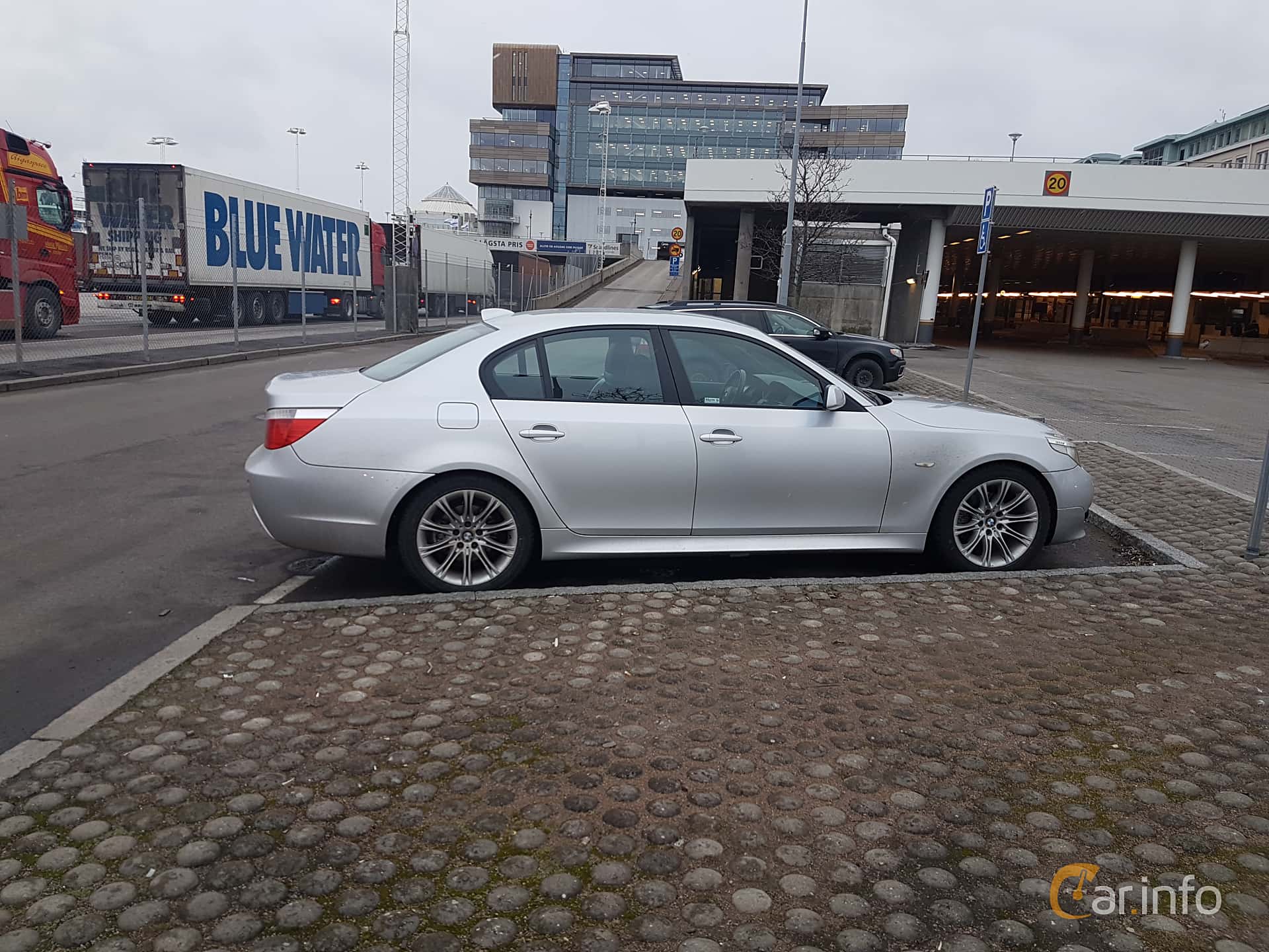 BMW 525d Sedan  177hp, 2006