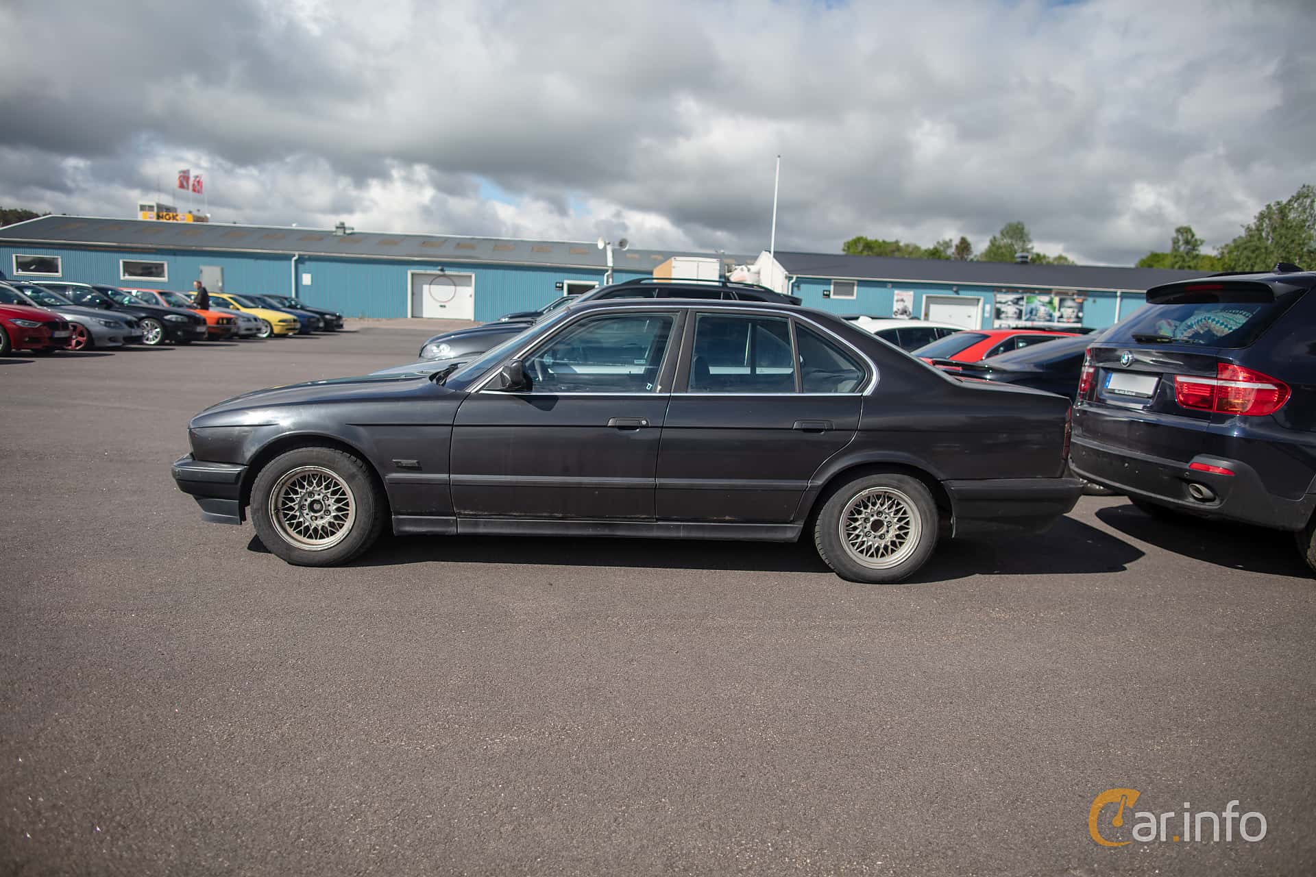 BMW 520i Sedan  150hp, 1990
