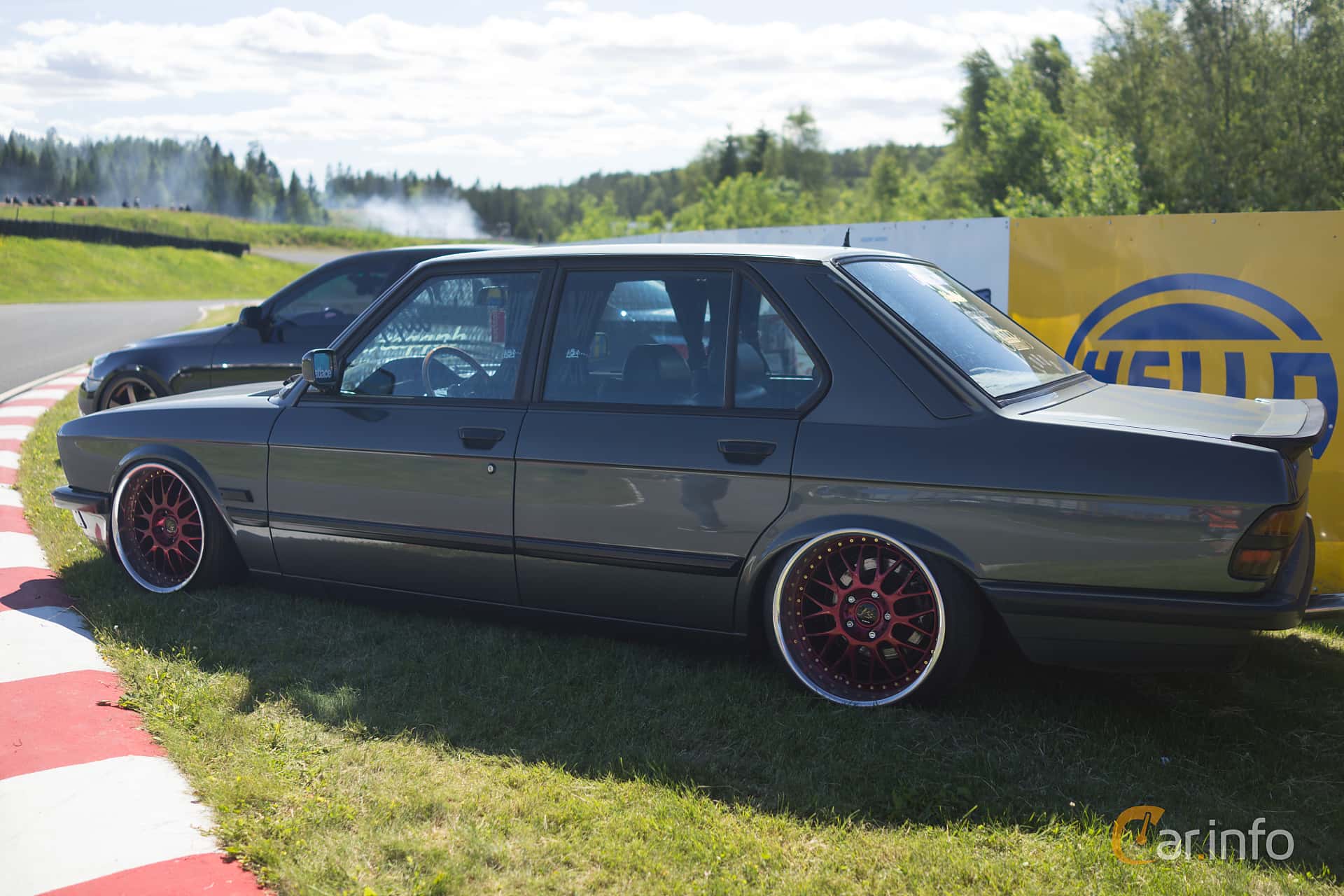 BMW 520i  Manual, 129hp, 1987
