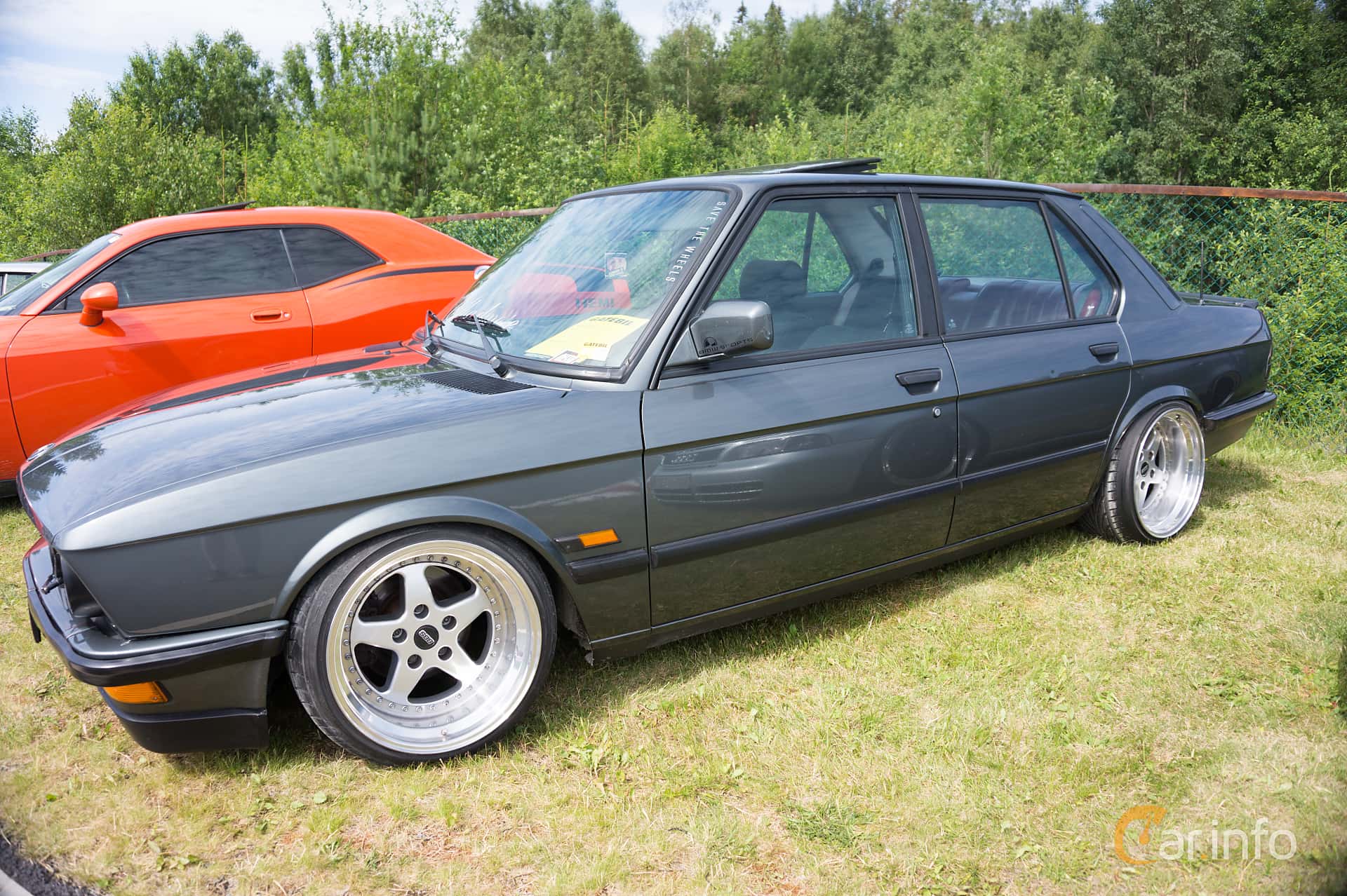 BMW 520i  125hp, 1987