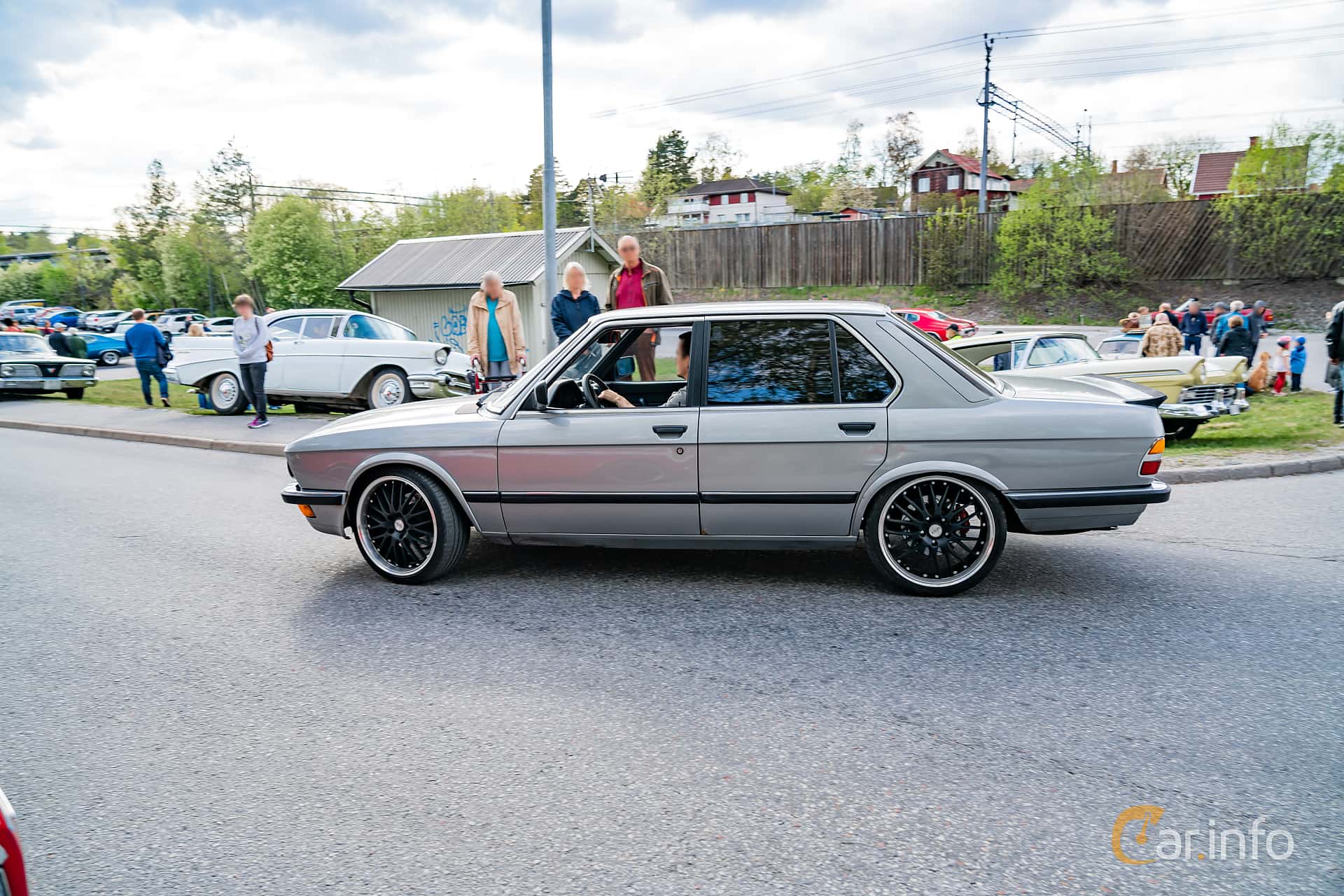 BMW 518i  Manual, 105hp, 1987