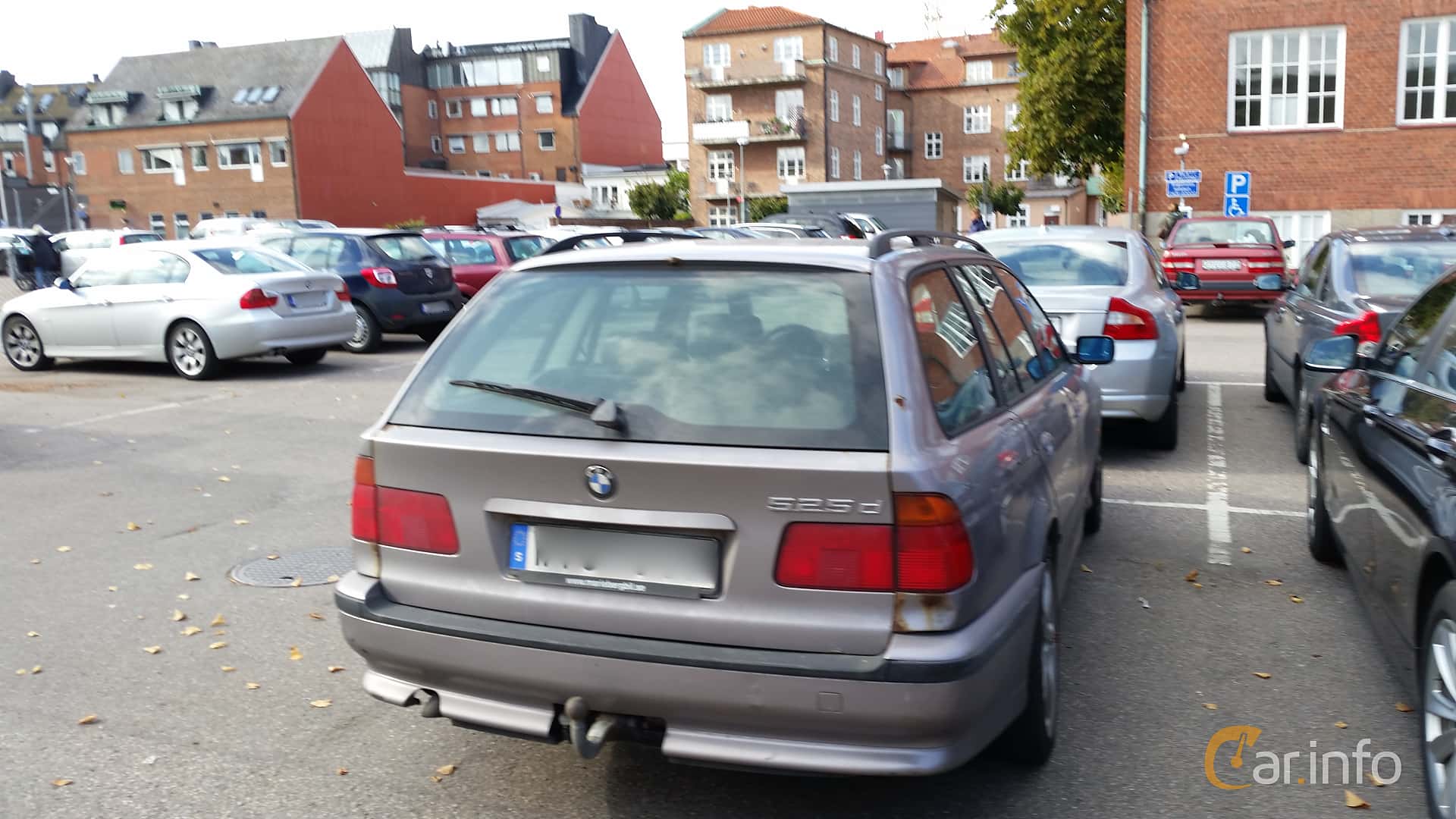 BMW 525d Touring  Automatic, 163hp, 2001