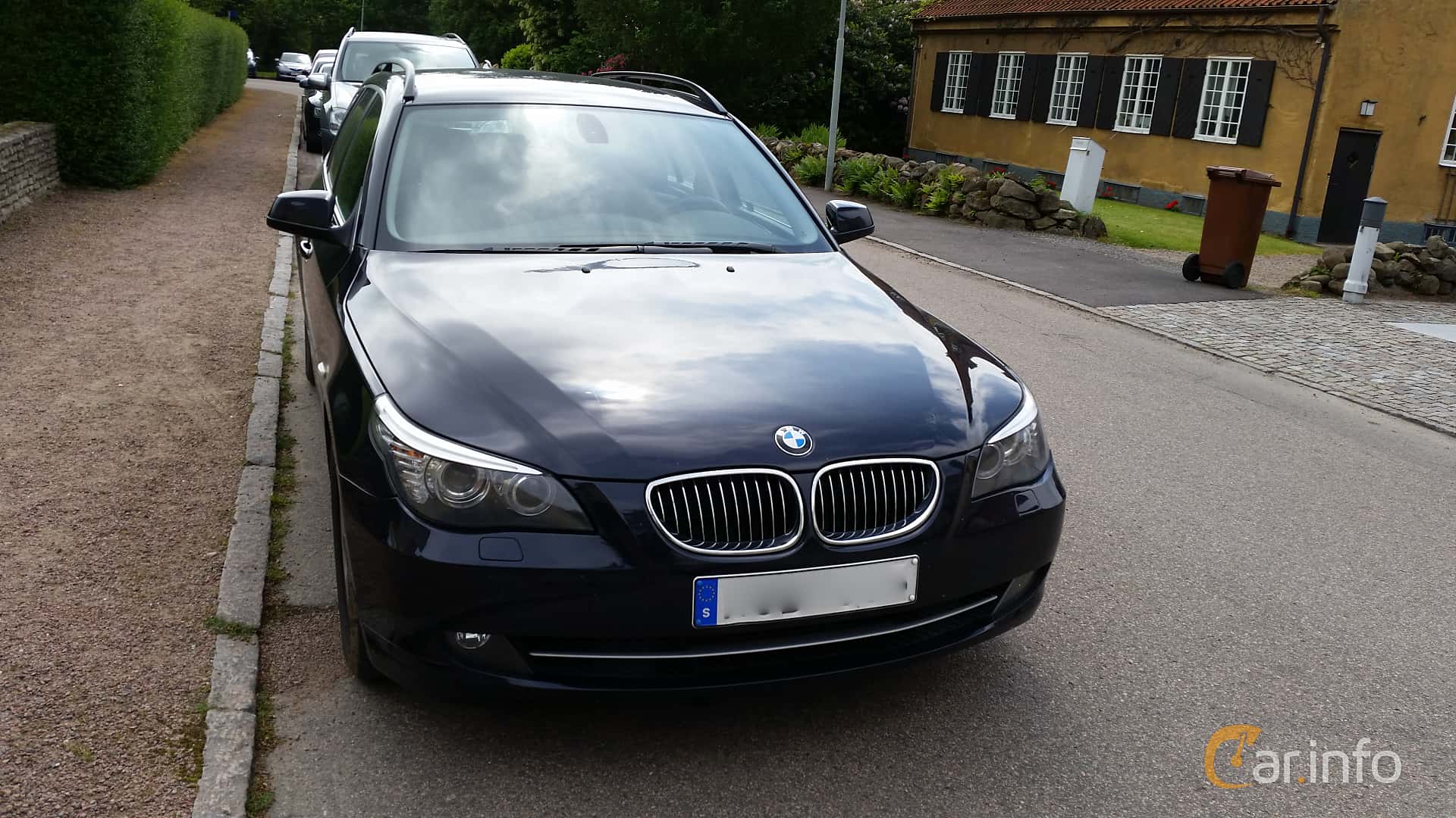 BMW 525d Touring  Automatic, 197hp, 2010