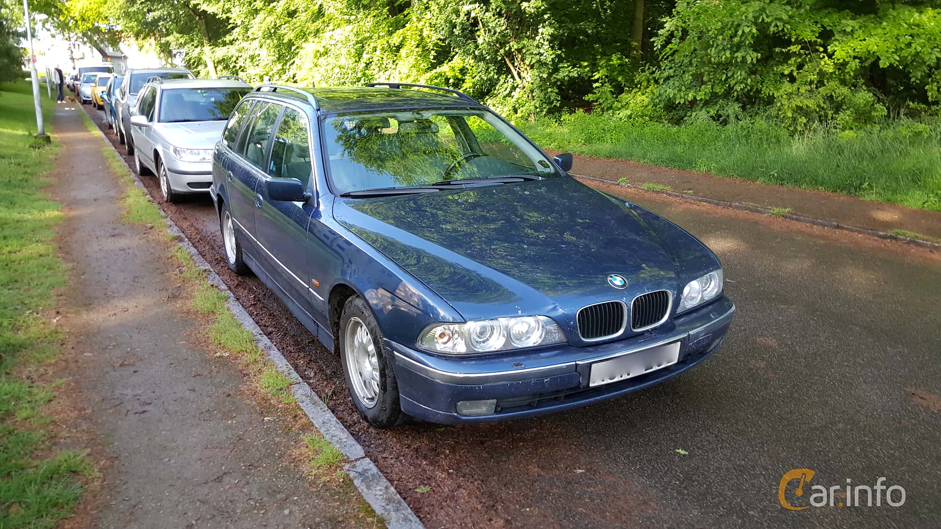 BMW 528i Touring  Automatic, 193hp, 1997