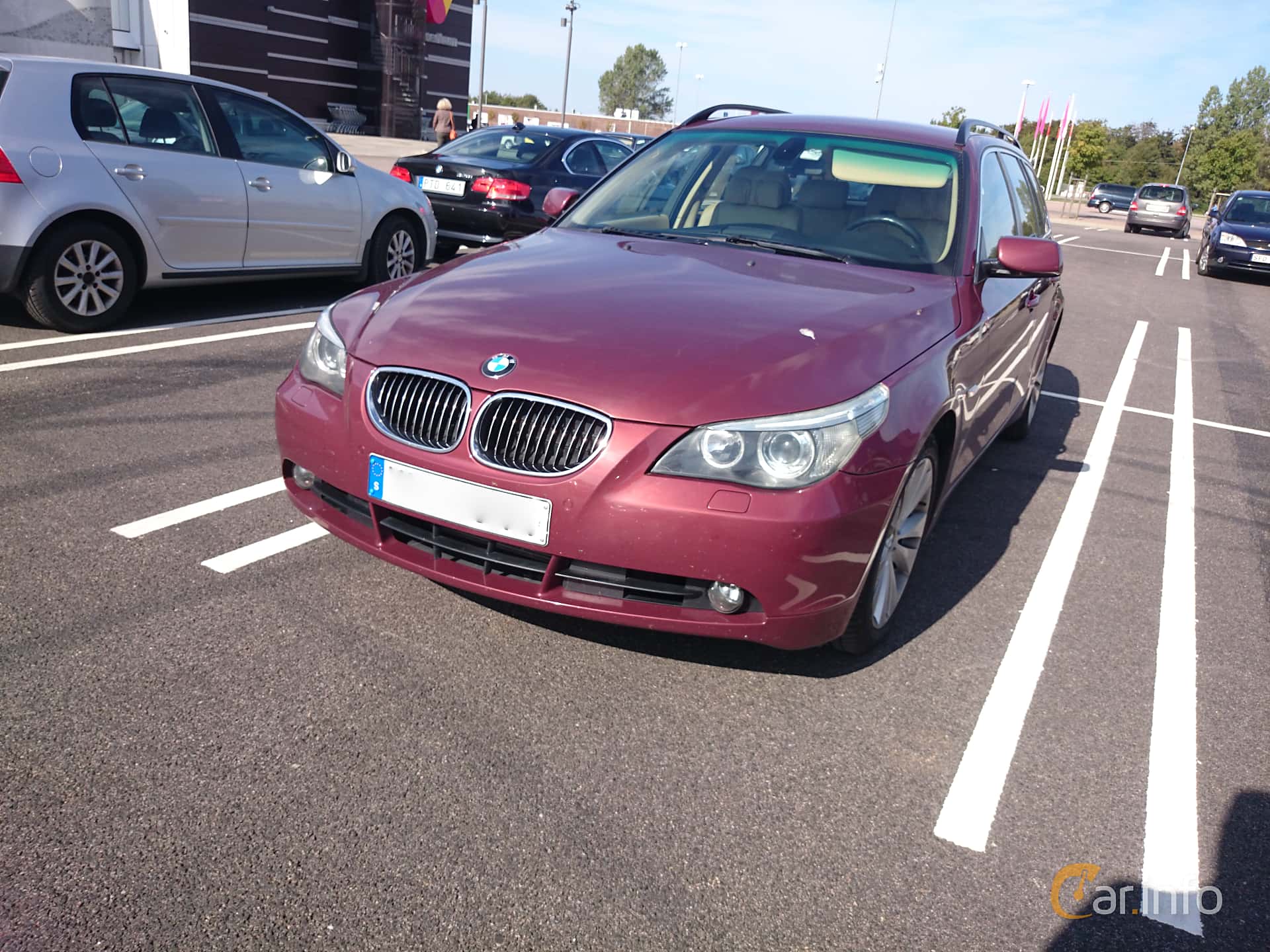 BMW 545i Touring  Automatic, 333hp, 2005