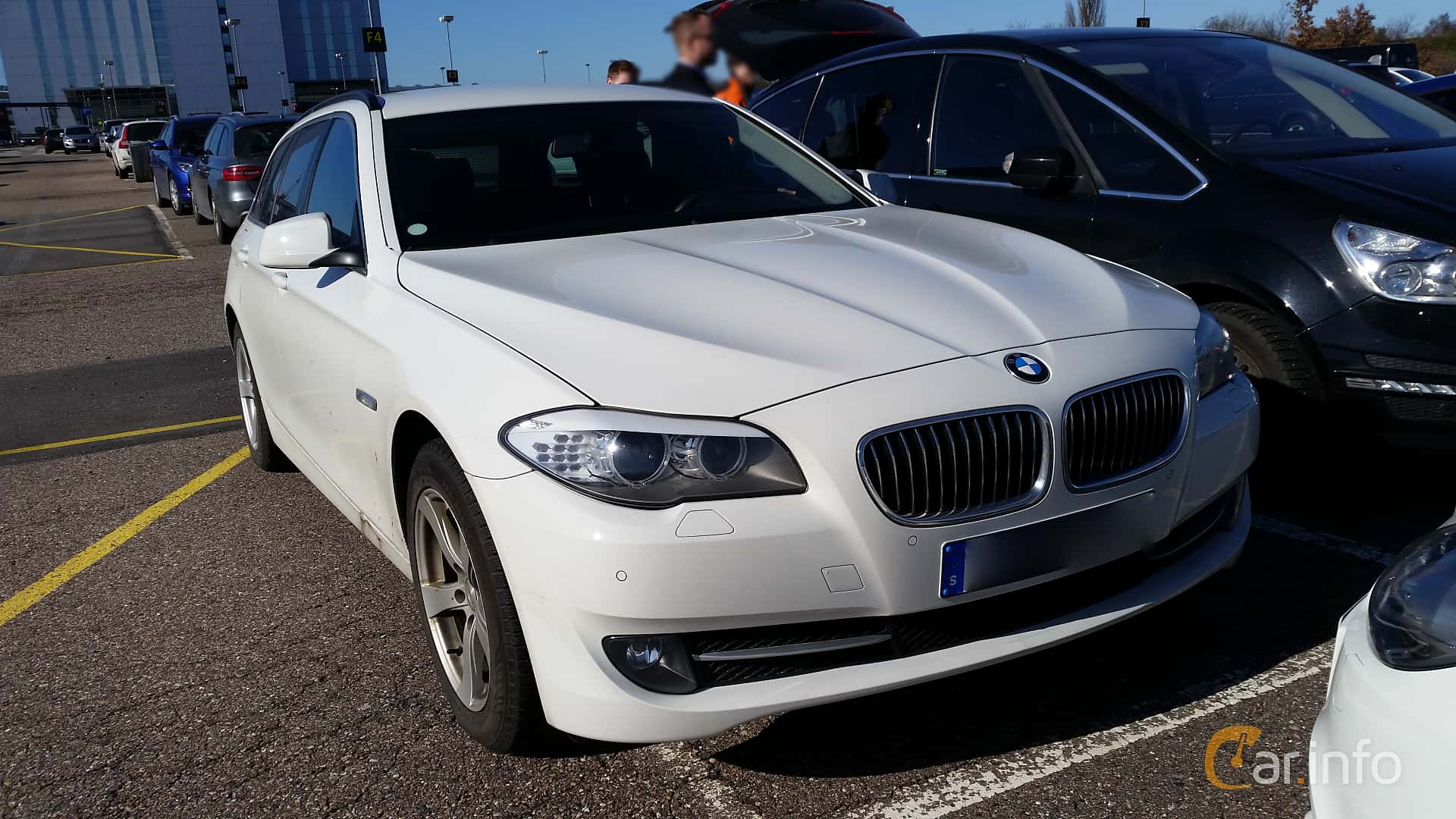 BMW 520i Touring  184hp, 2012