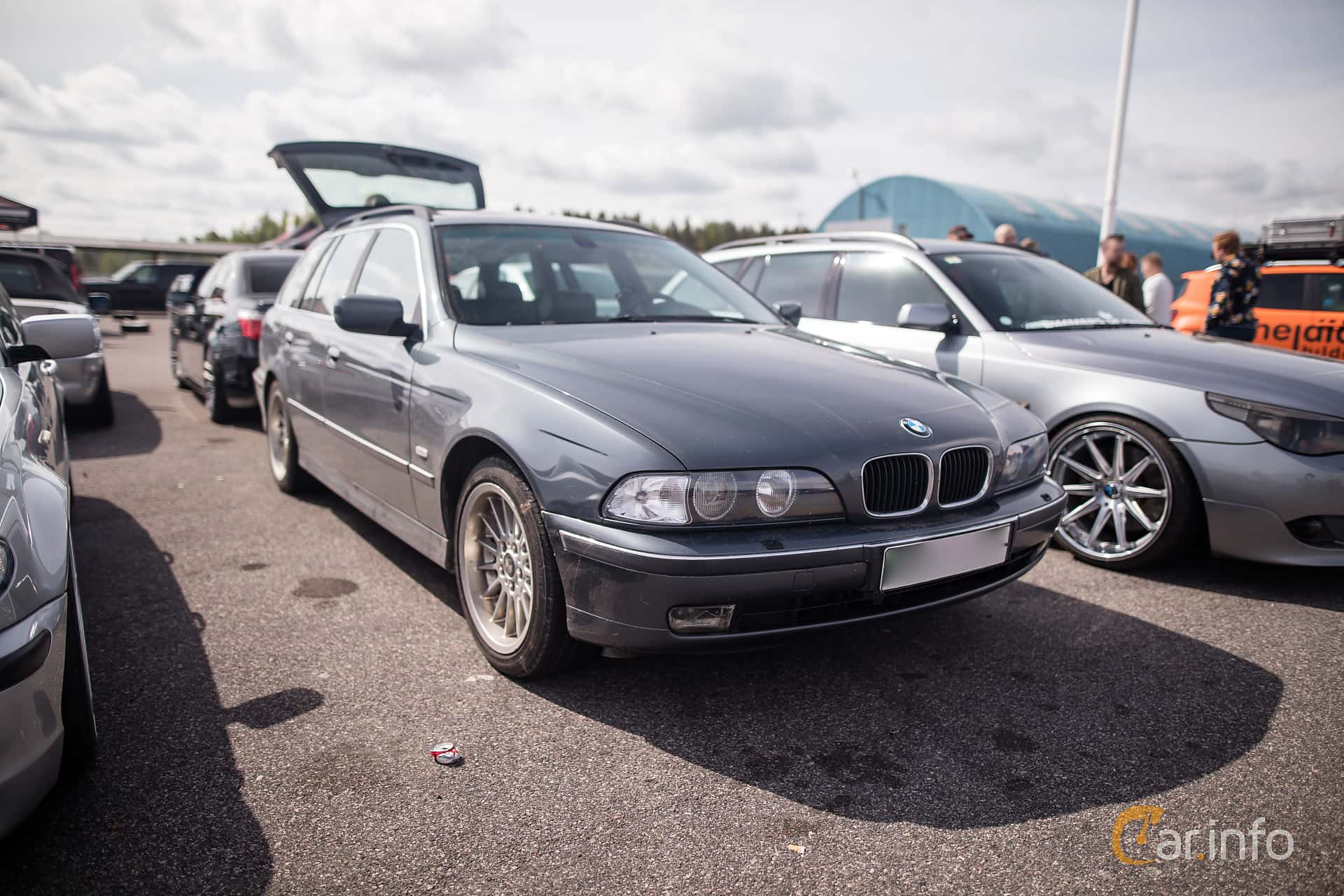 BMW 528i Touring  Manual, 193hp, 1999