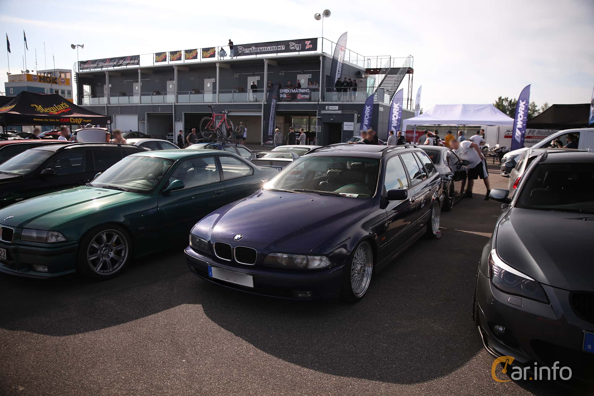 BMW 528i Touring  Manual, 193hp, 1997