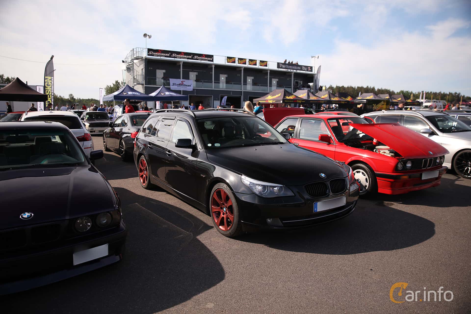 BMW 530xd Touring Manual, 6-speed