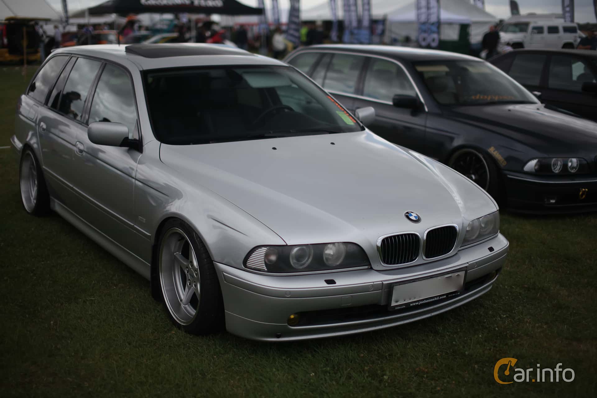 BMW 540i Touring  Automatic, 286hp, 2000