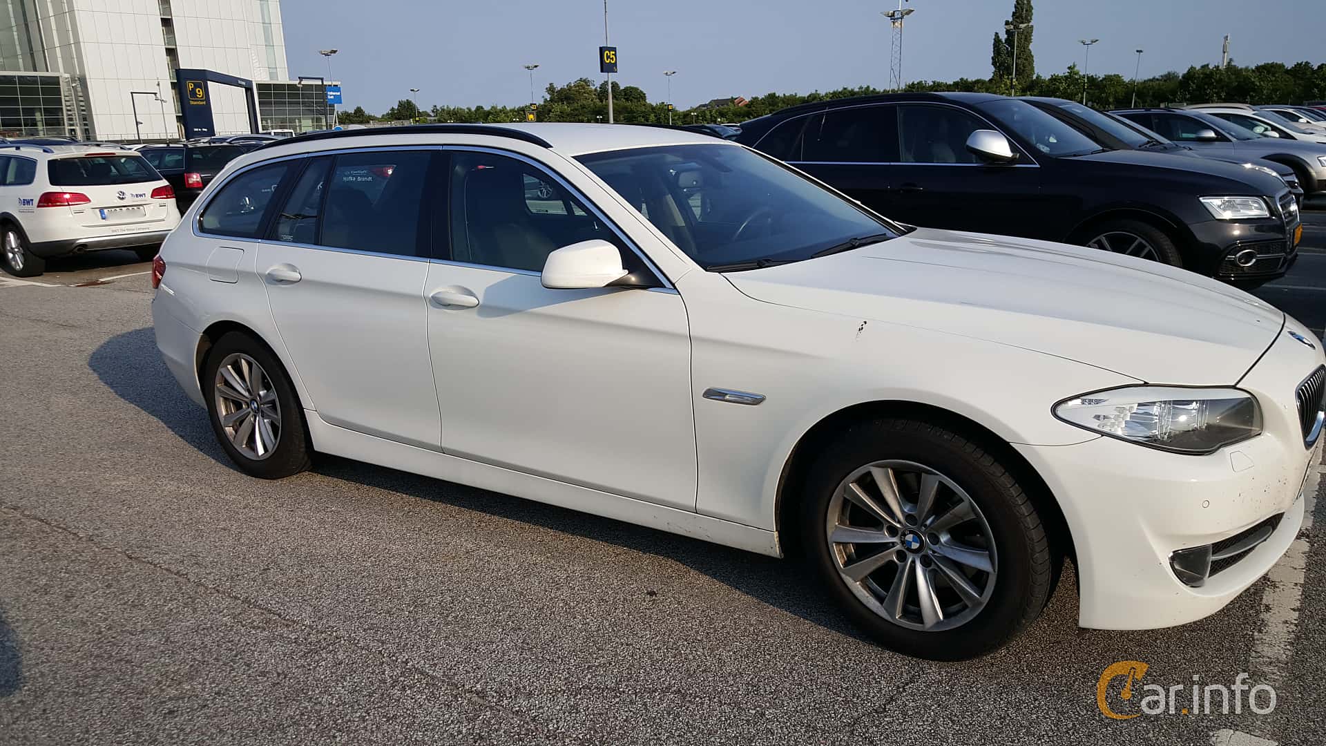 BMW 520d Touring Manual, 6-speed