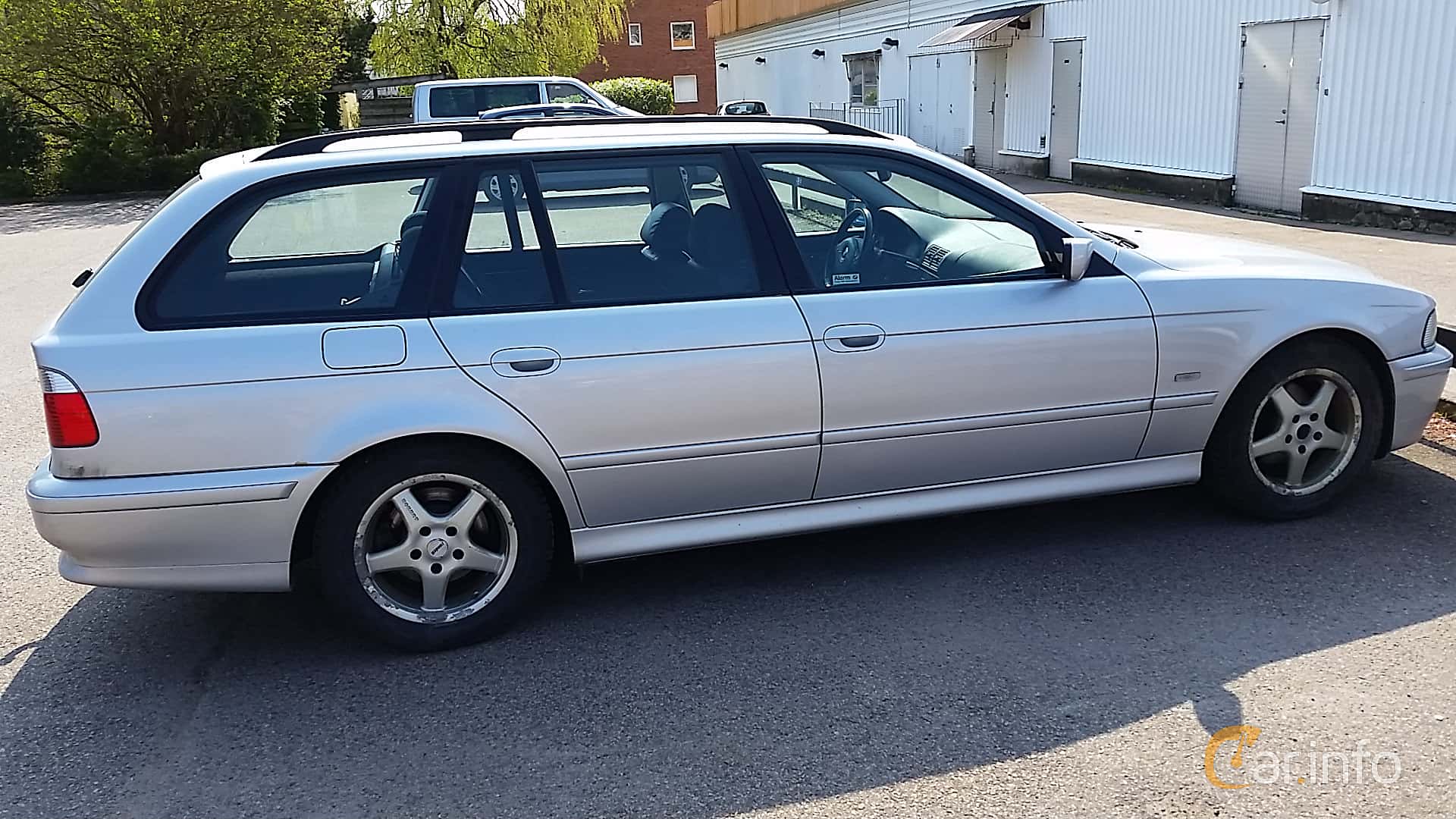 BMW 525i Touring  192hp, 2001