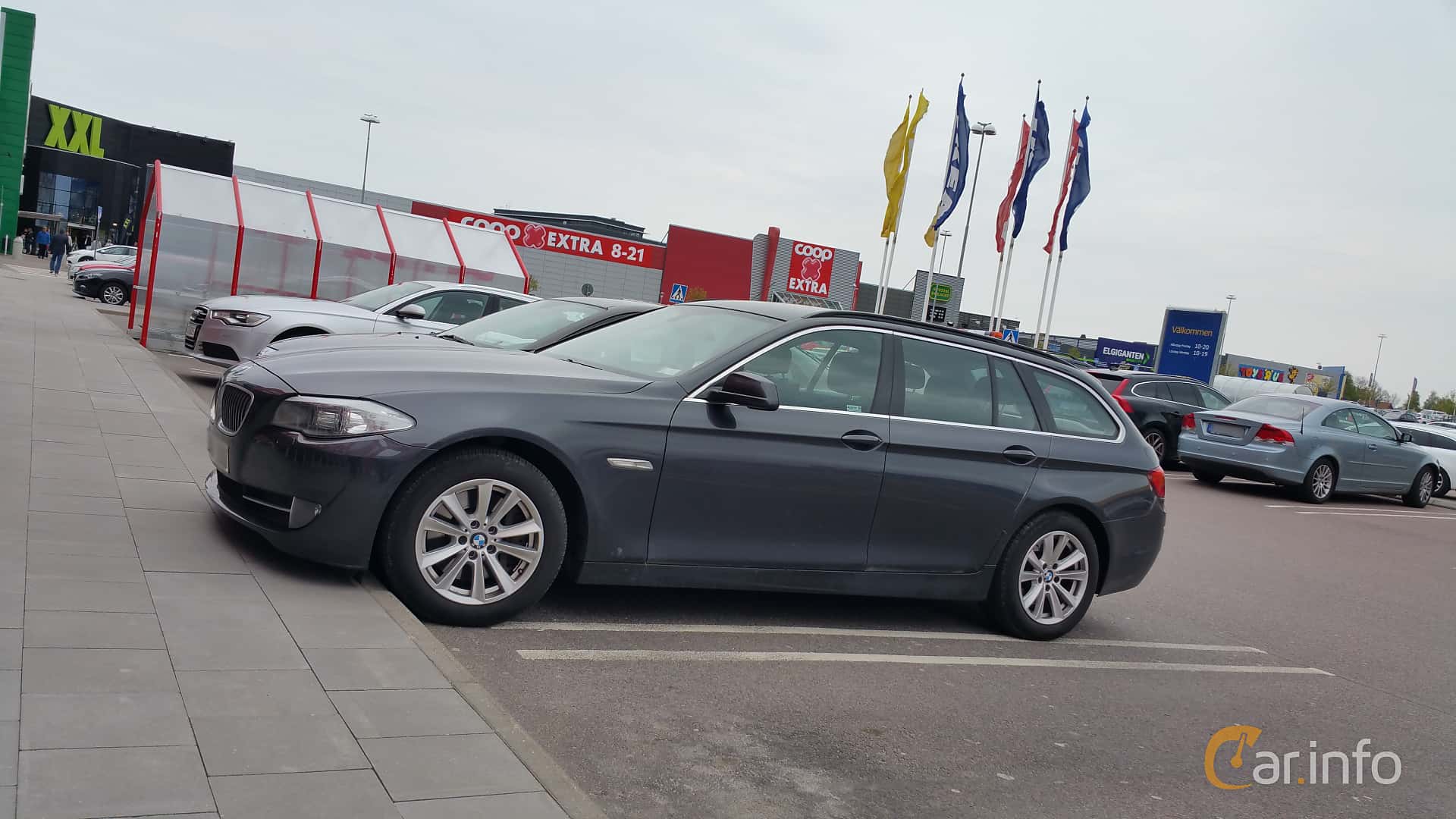 BMW 525d xDrive Touring  Steptronic, 218hp, 2012