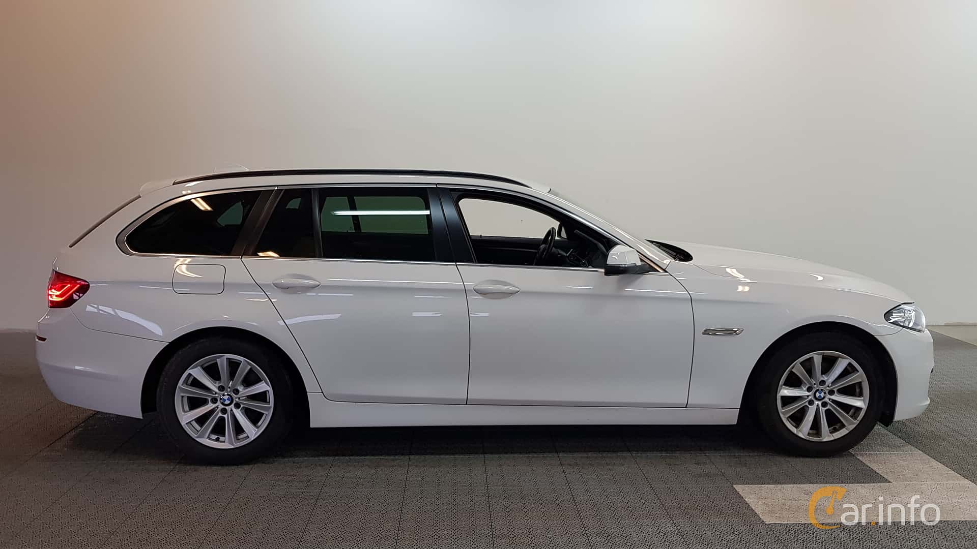 BMW 520d Touring  Manual, 184hp, 2014