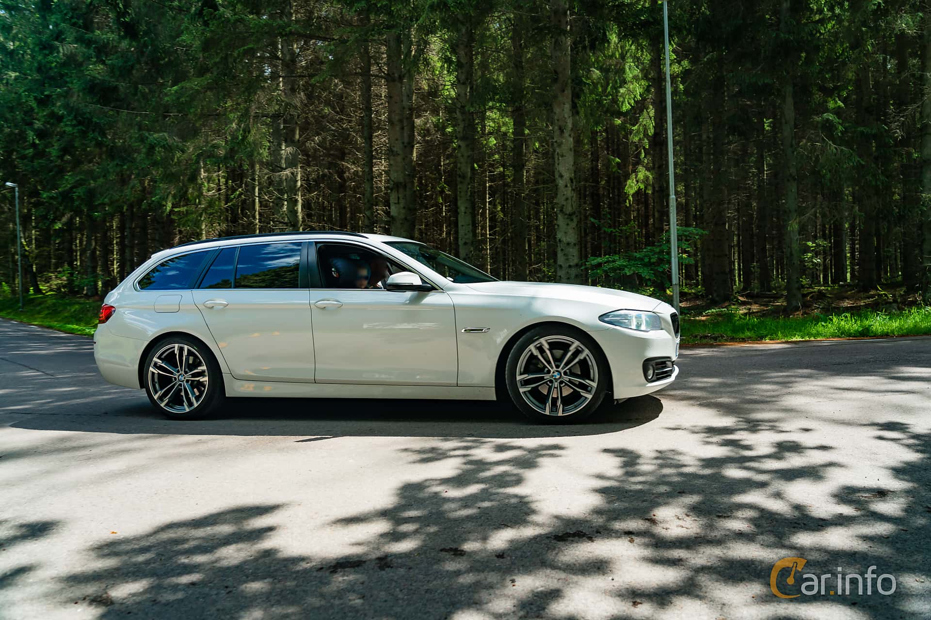 BMW 520d Touring  Steptronic, 190hp, 2015