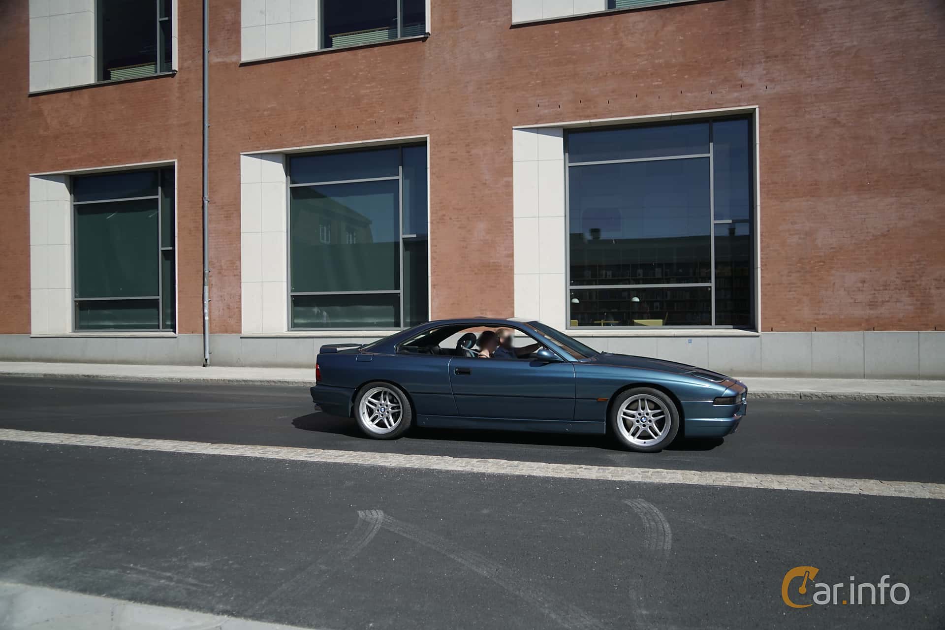 BMW 850CSi  Manual, 380hp, 1993