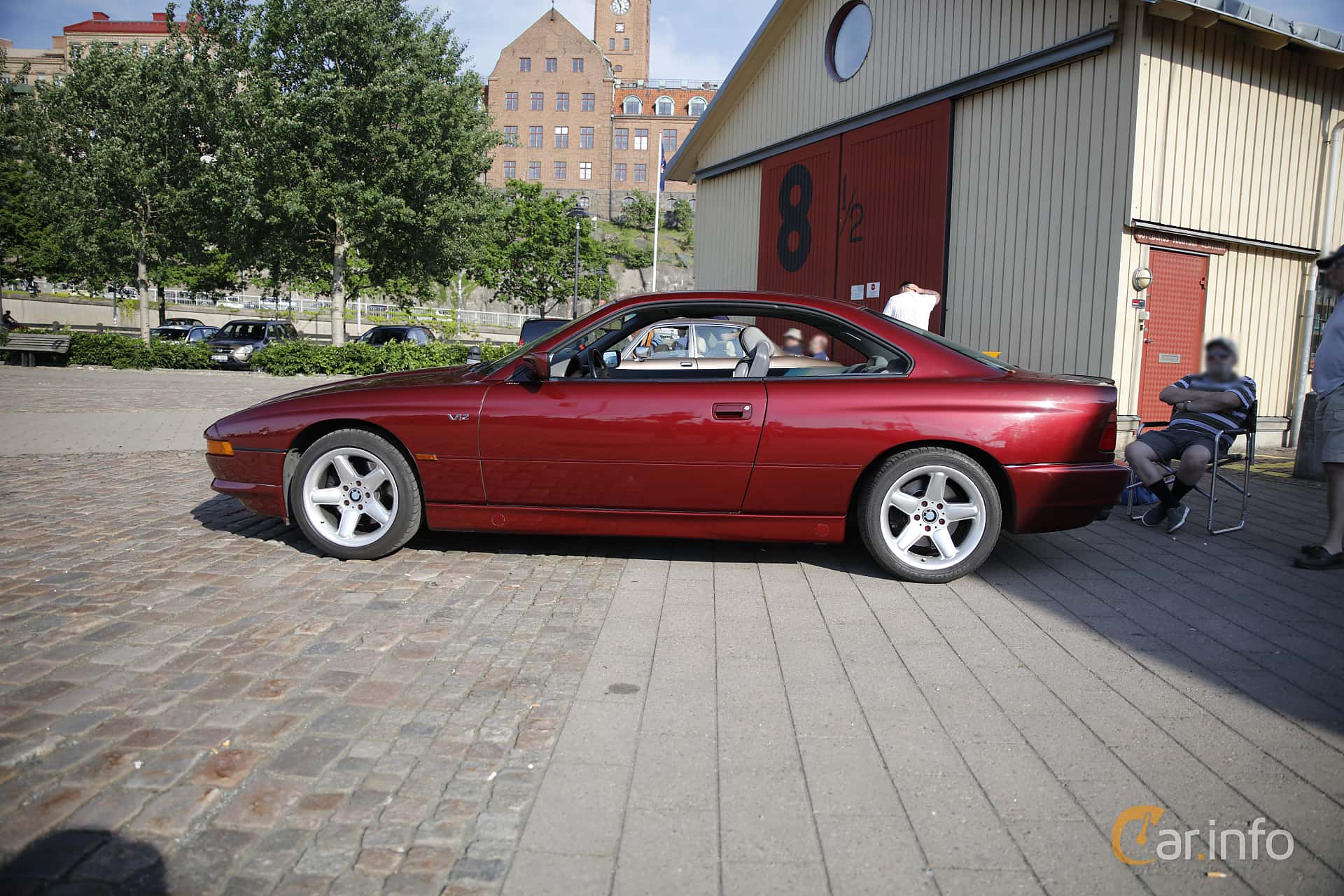BMW 850i