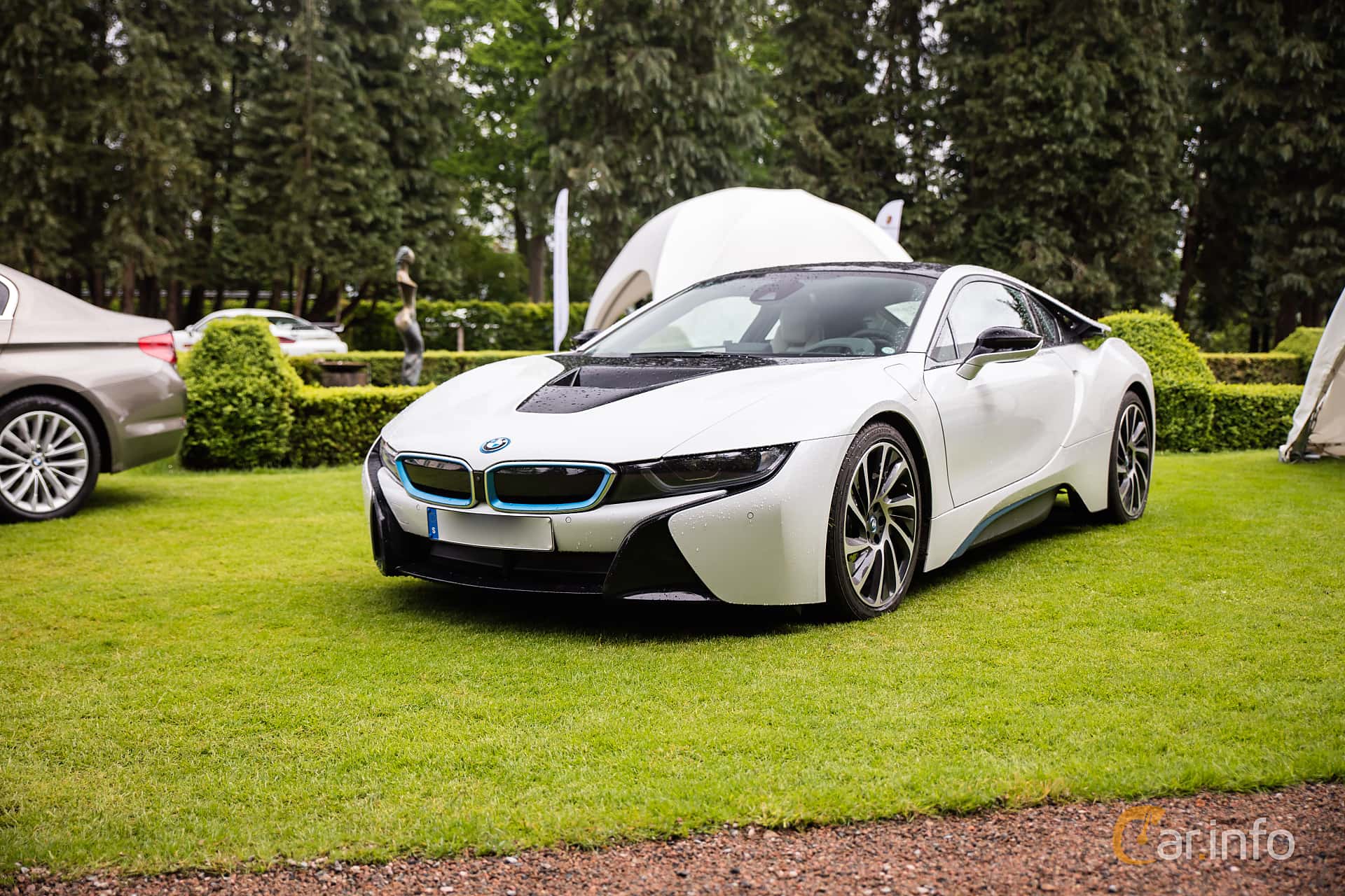 BMW i8 1.5 + 7.1 kWh Steptronic, 362hp, 2017
