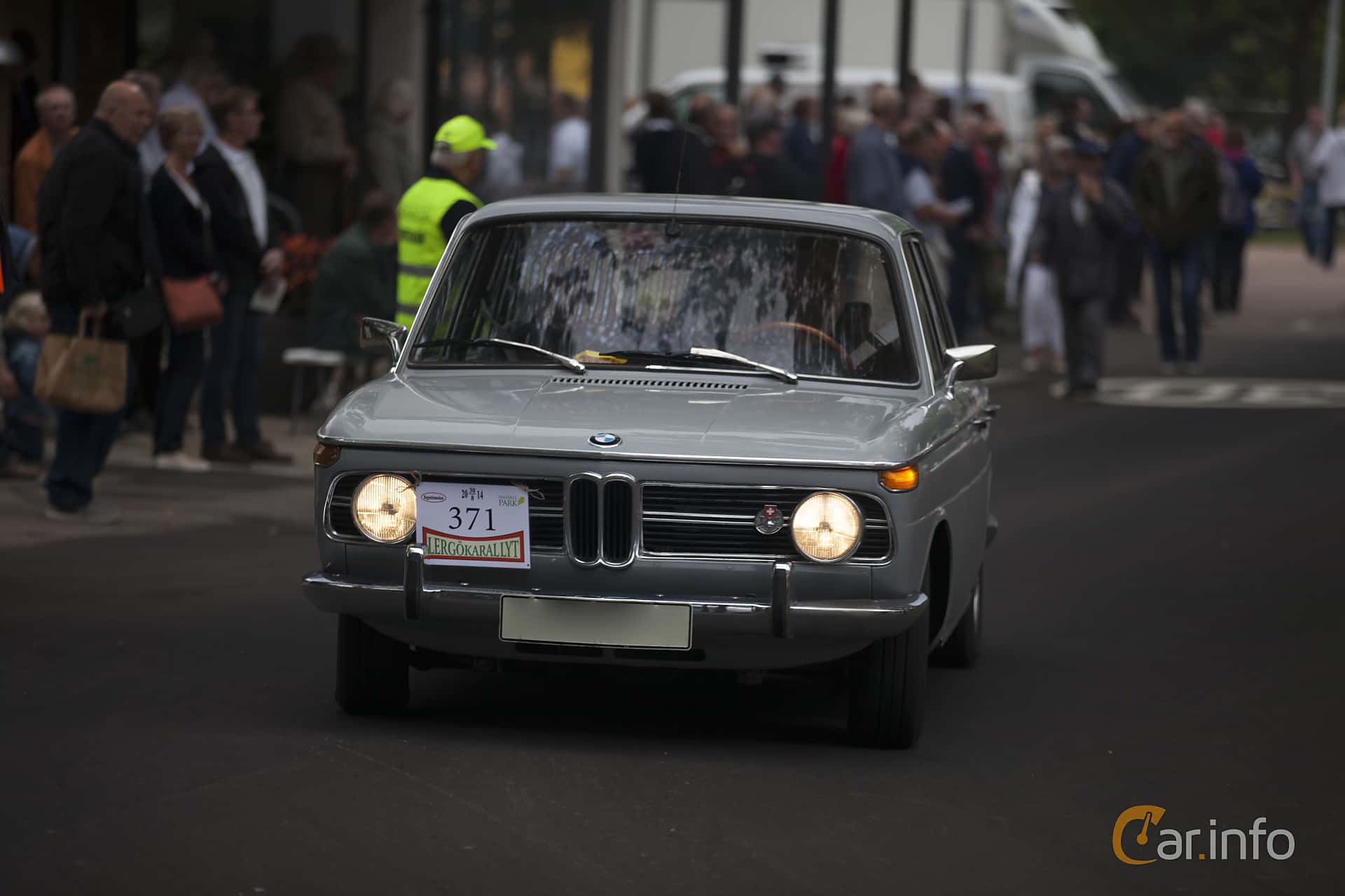 BMW 1800 4-door  Manual, 90hp, 1969