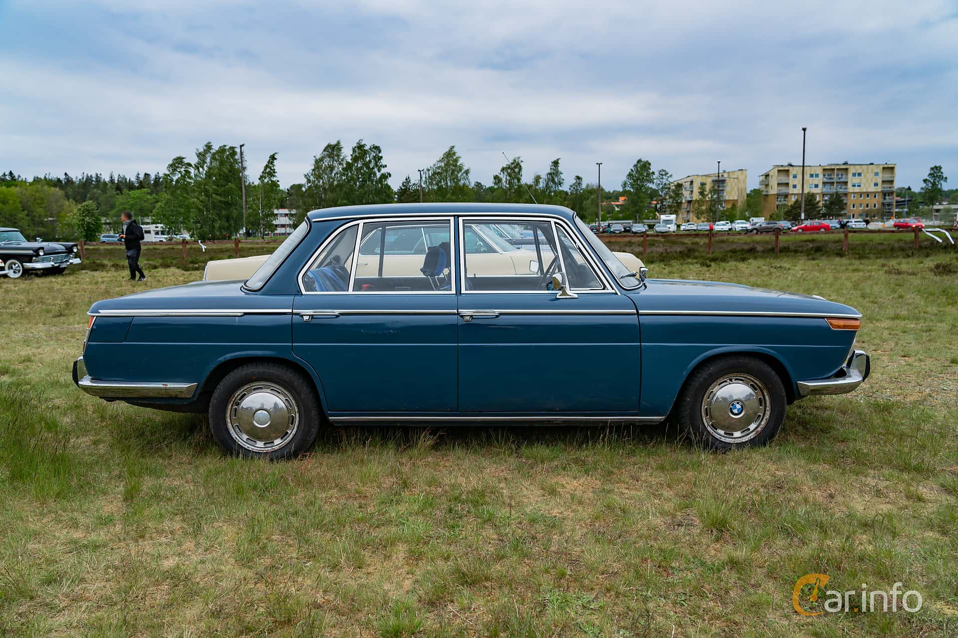 BMW 1800 4-door