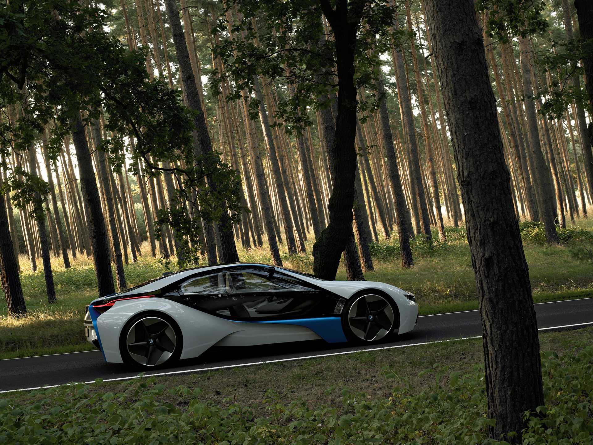 BMW Concept Plug-in Hybrid AWD Concept
