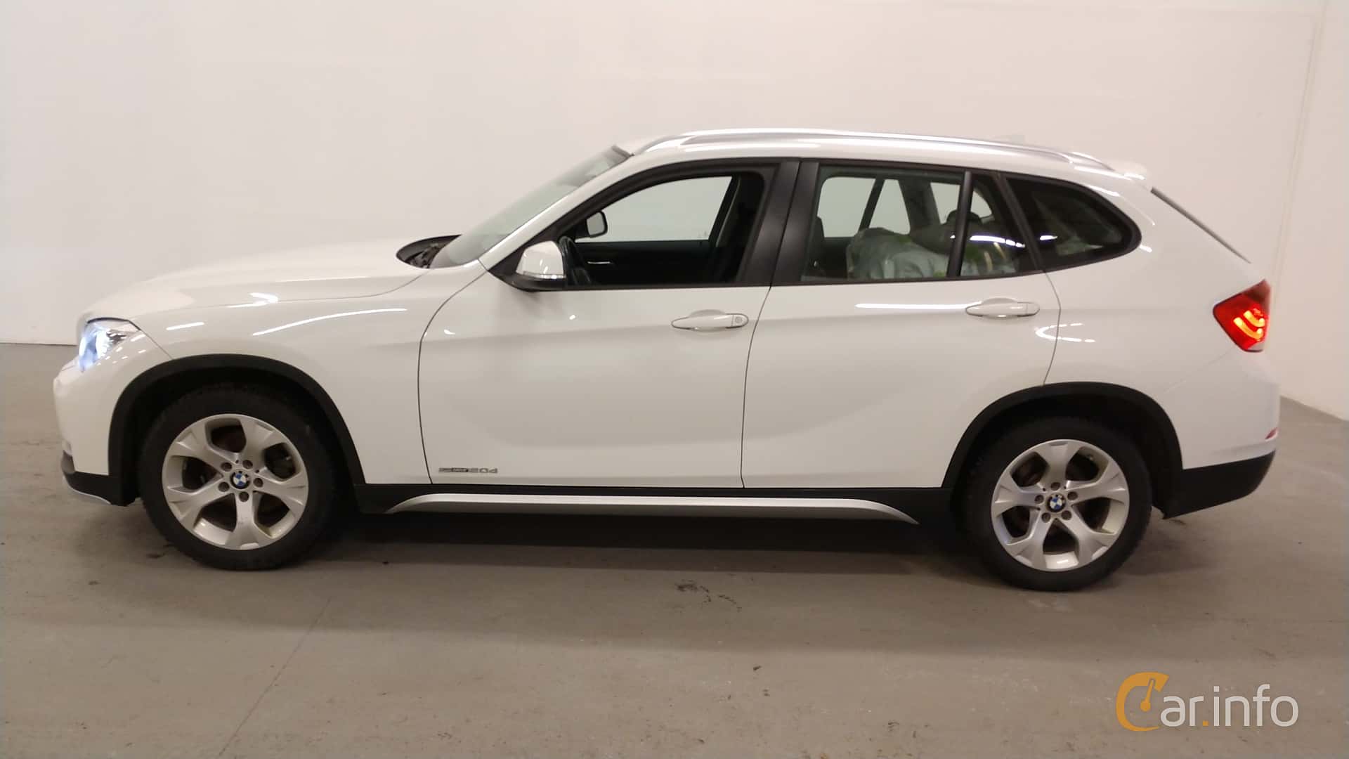 BMW X1 sDrive20d  Manual, 163hp, 2015