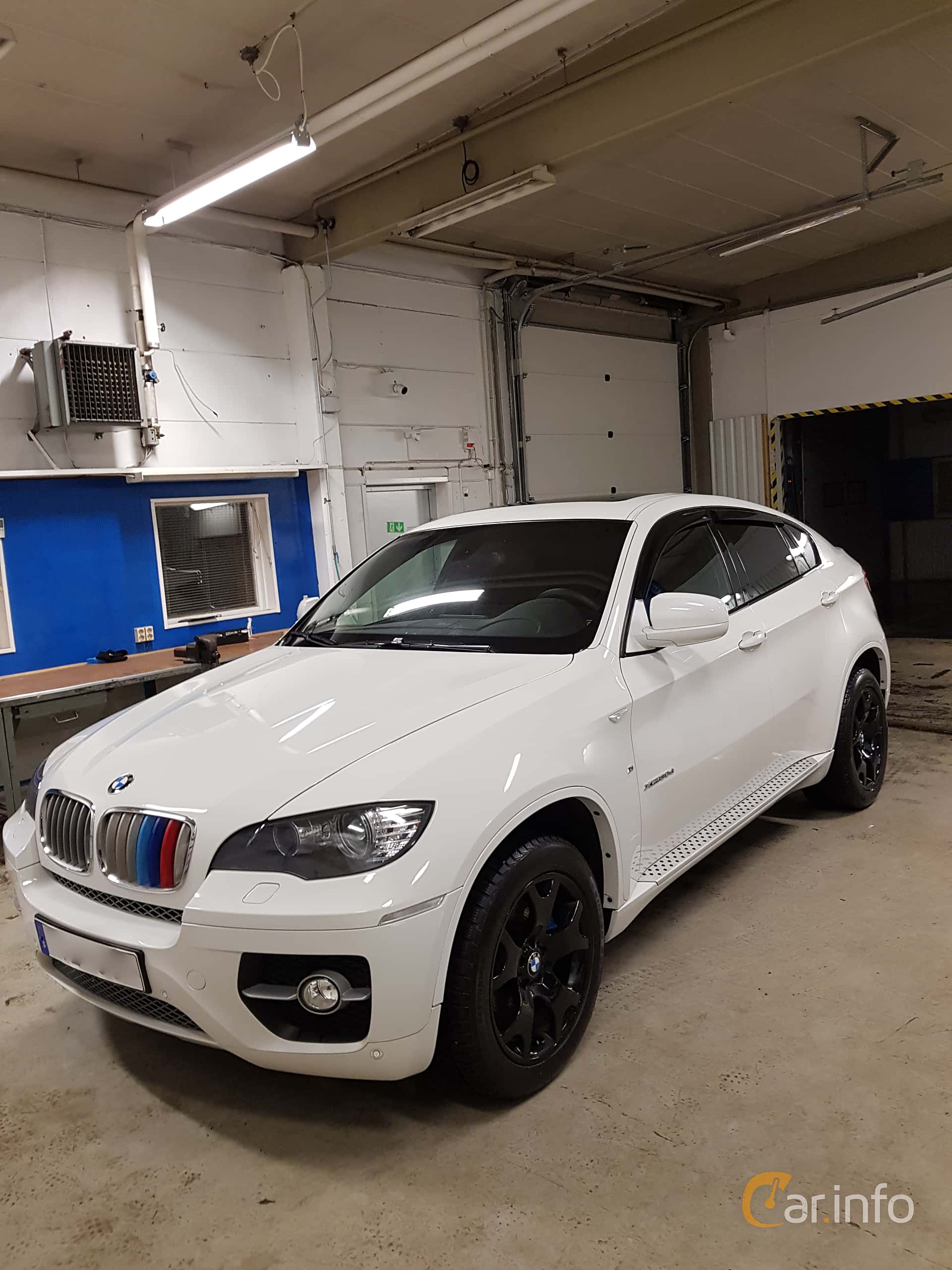 BMW X6 xDrive30d  Steptronic, 235hp, 2008