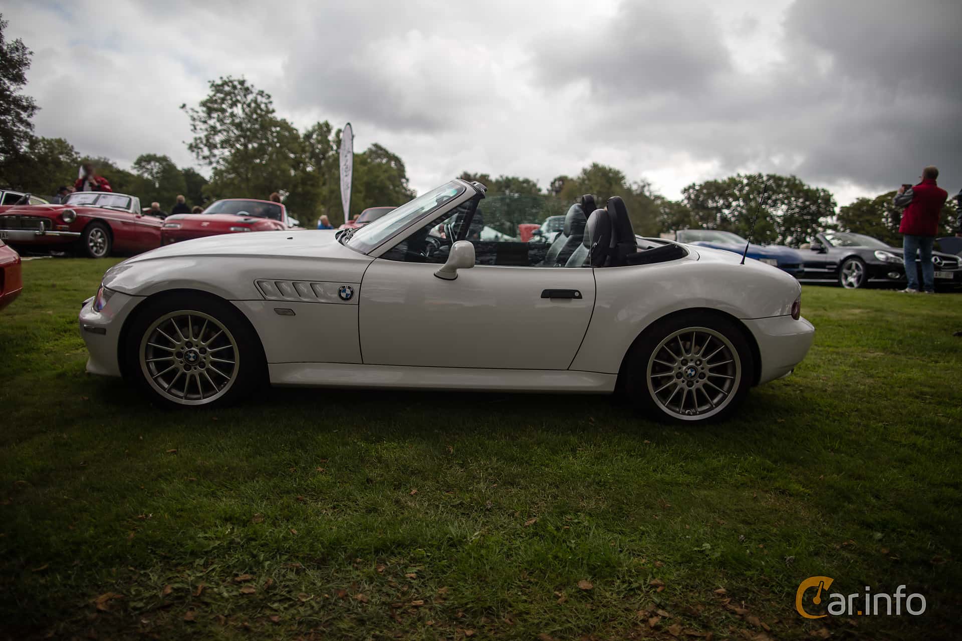 BMW Z3 2.8i Roadster  Automatic, 193hp, 2000