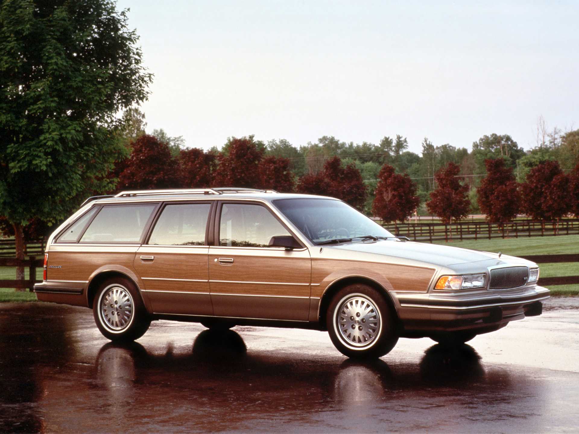 Buick Century Special Wagon 3.1 V6 162hp, 1996