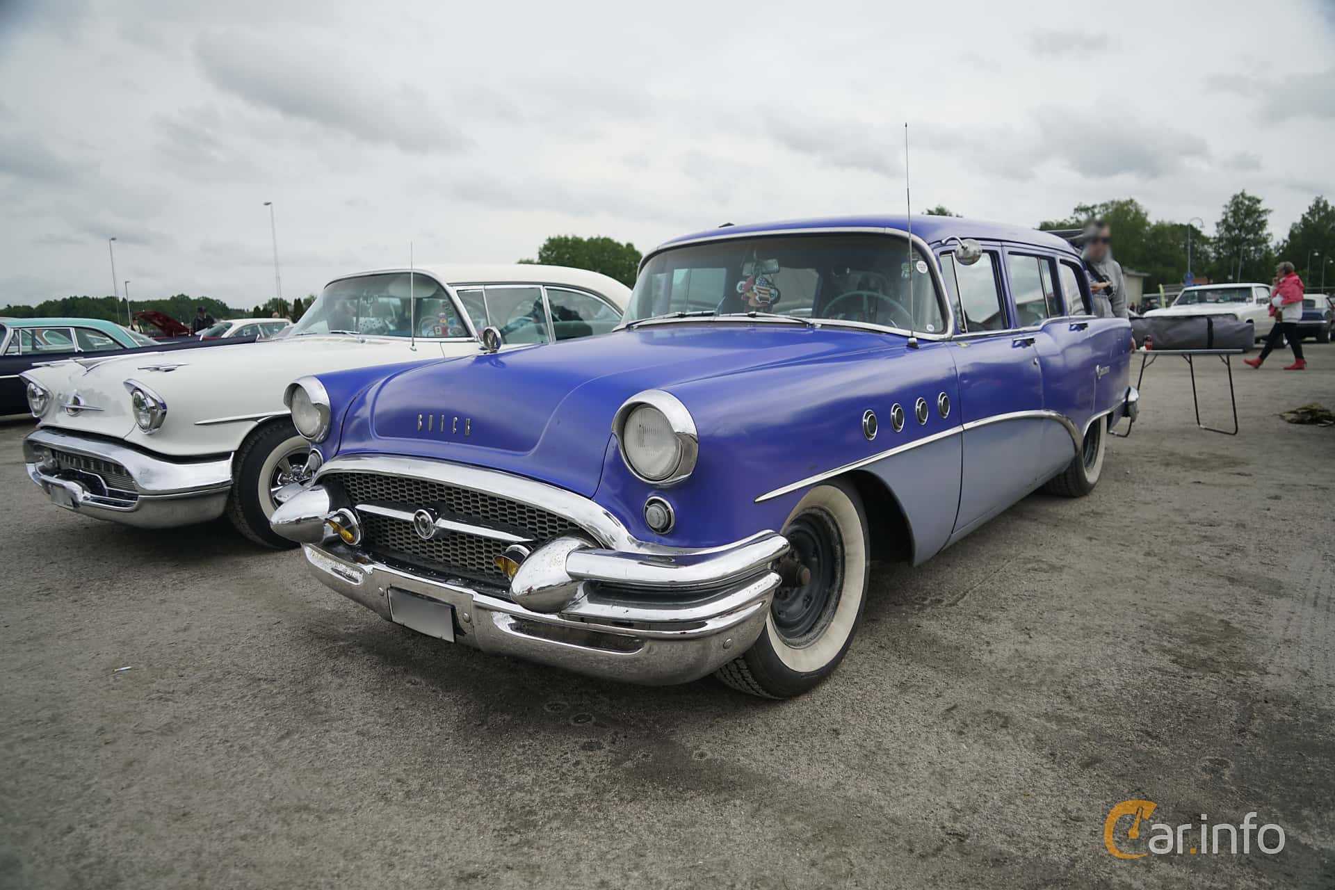 Buick Century Estate Wagon 5.3 V8 Automatic, 239hp, 1955
