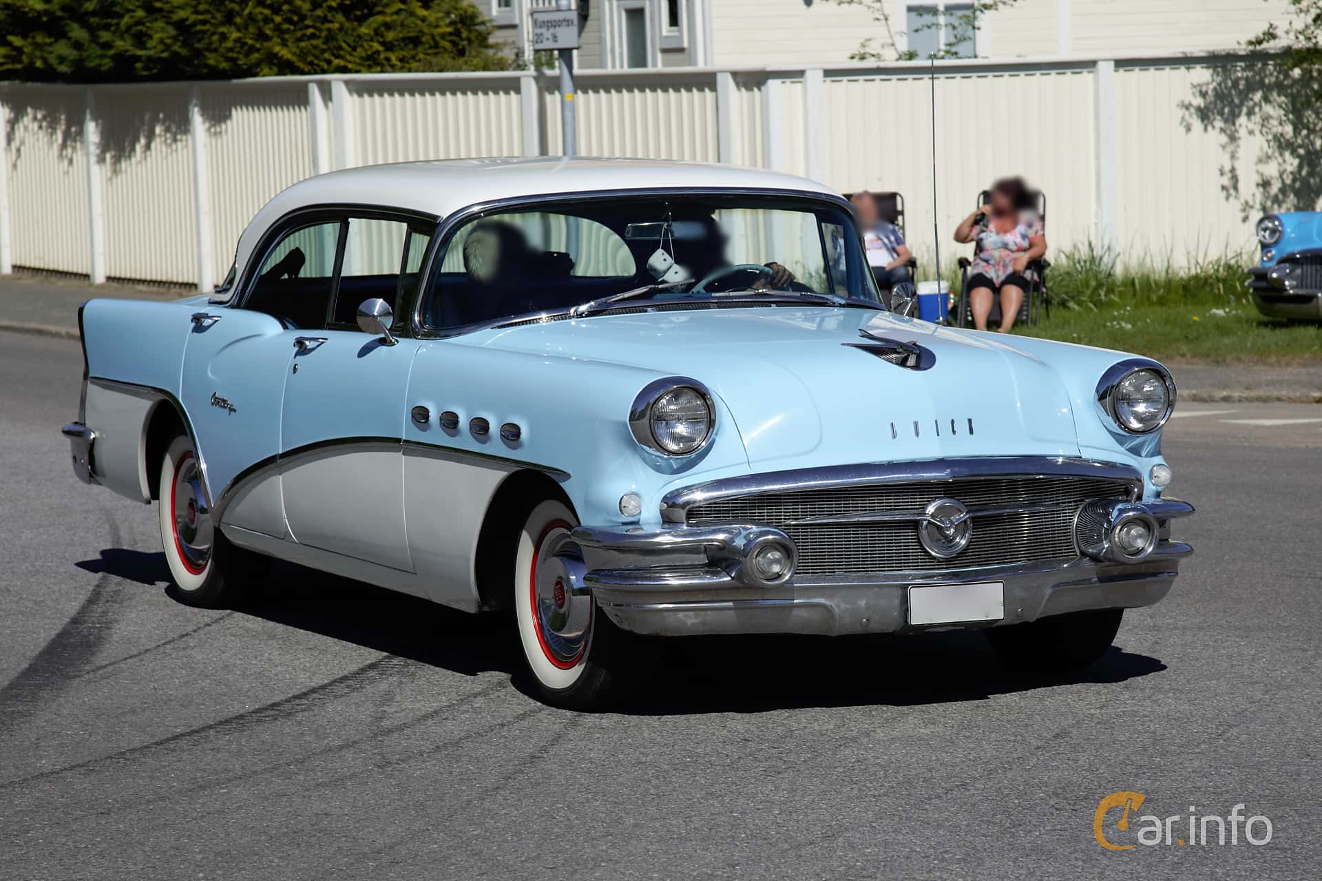 Buick Century 4-door Riviera 5.3 V8 259hp, 1956