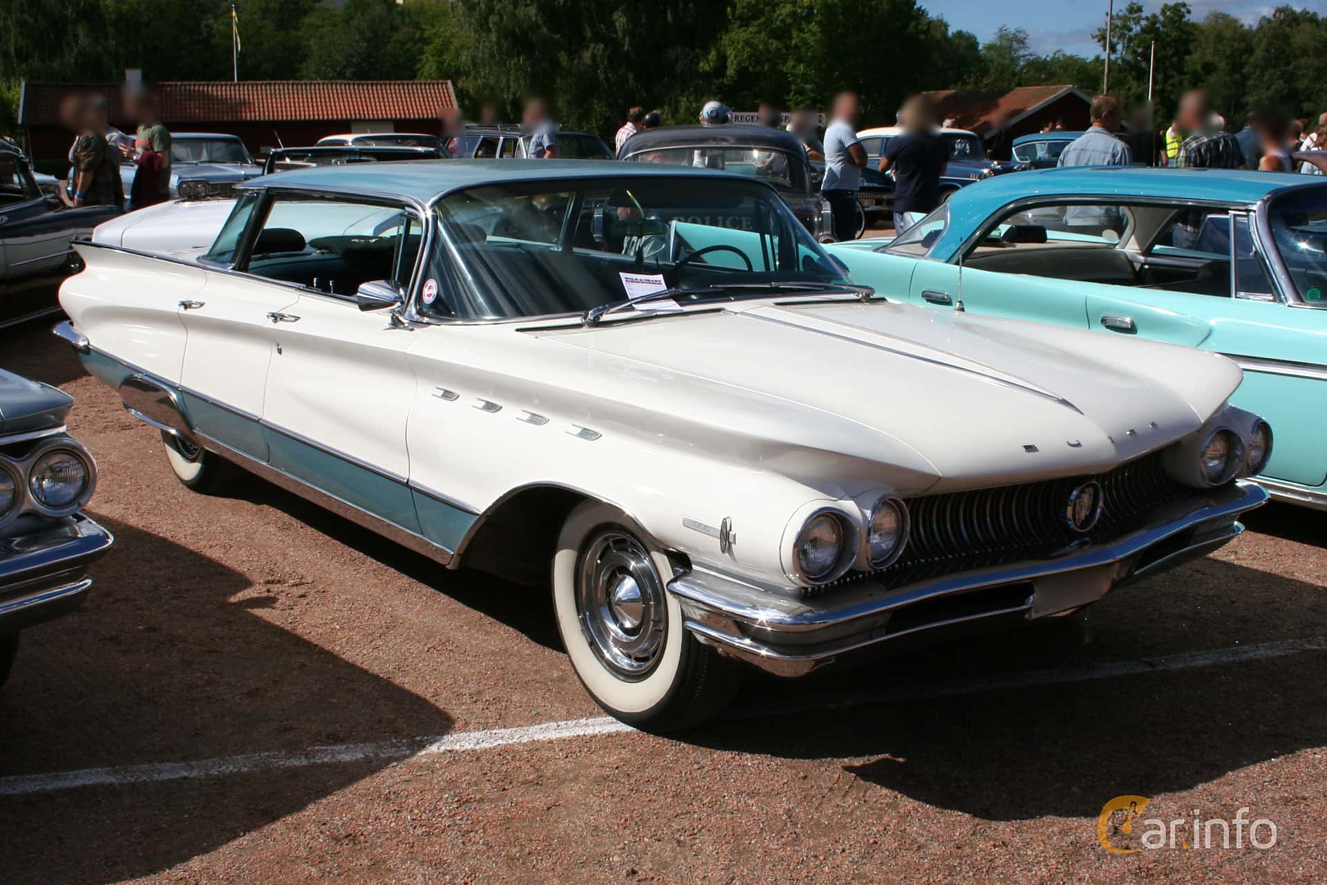 Buick Electra 4-door Hardtop 6.6 V8 Automatic, 330hp, 1960