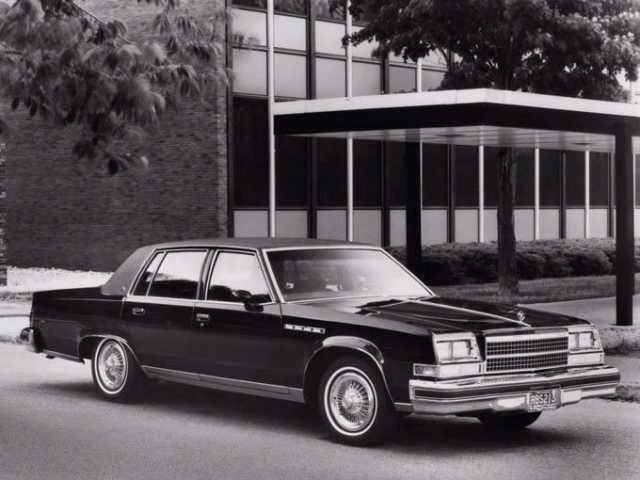 Buick Electra Park Avenue Sedan 5.7 V8 Hydra-Matic, 172hp, 1978