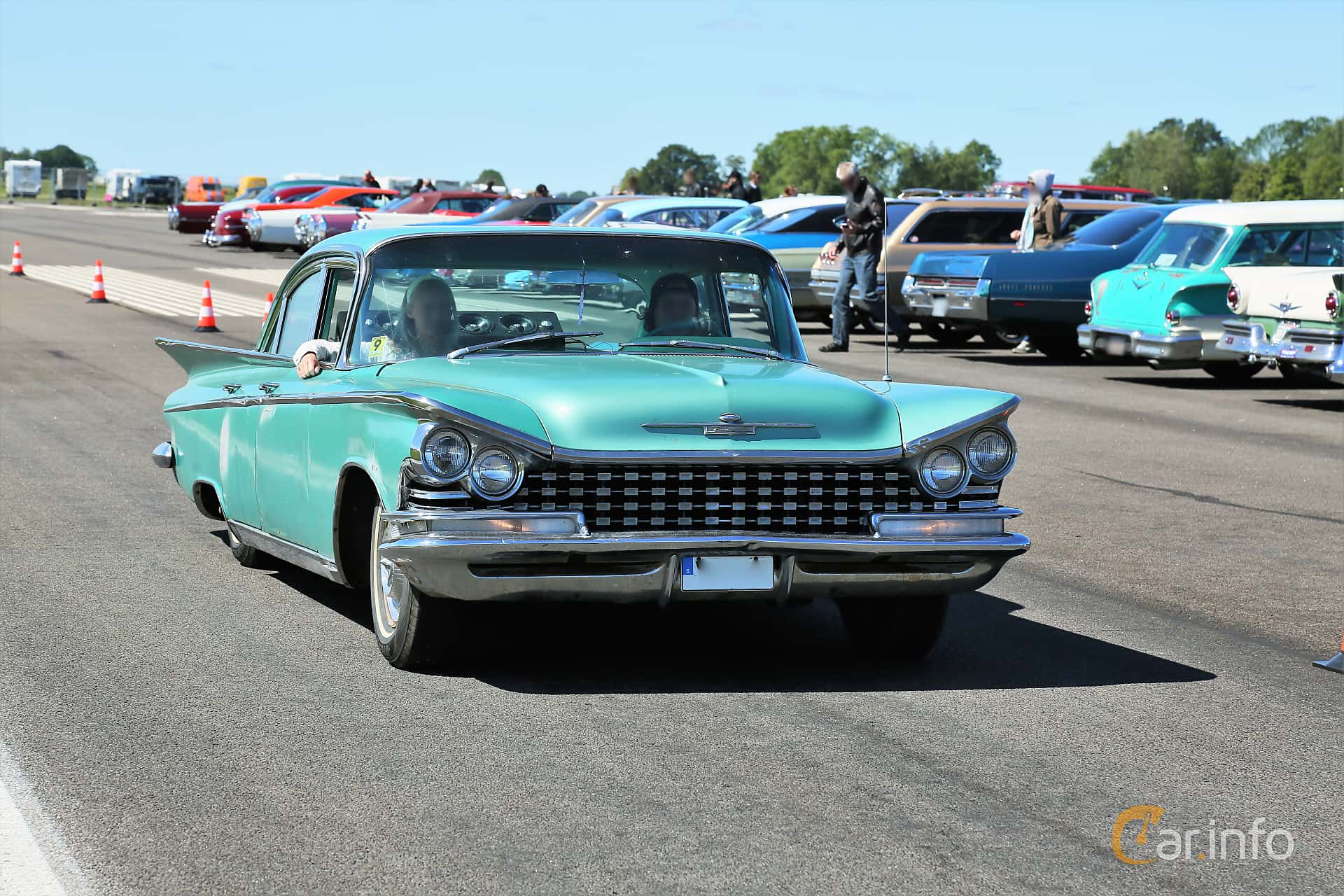 Buick Electra Sedan 6.6 V8 Automatic, 305hp, 1959