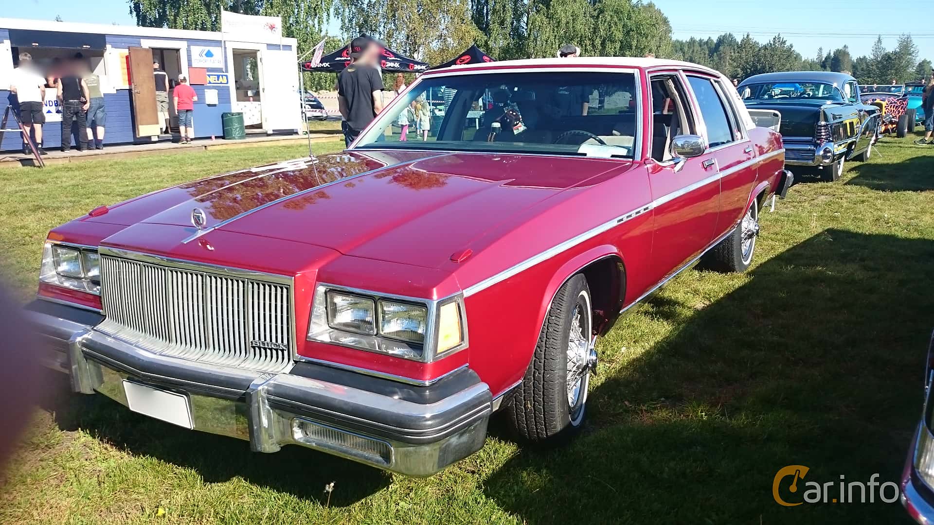 Buick Electra Park Avenue Sedan 5.0 V8 Hydra-Matic, 142hp, 1983