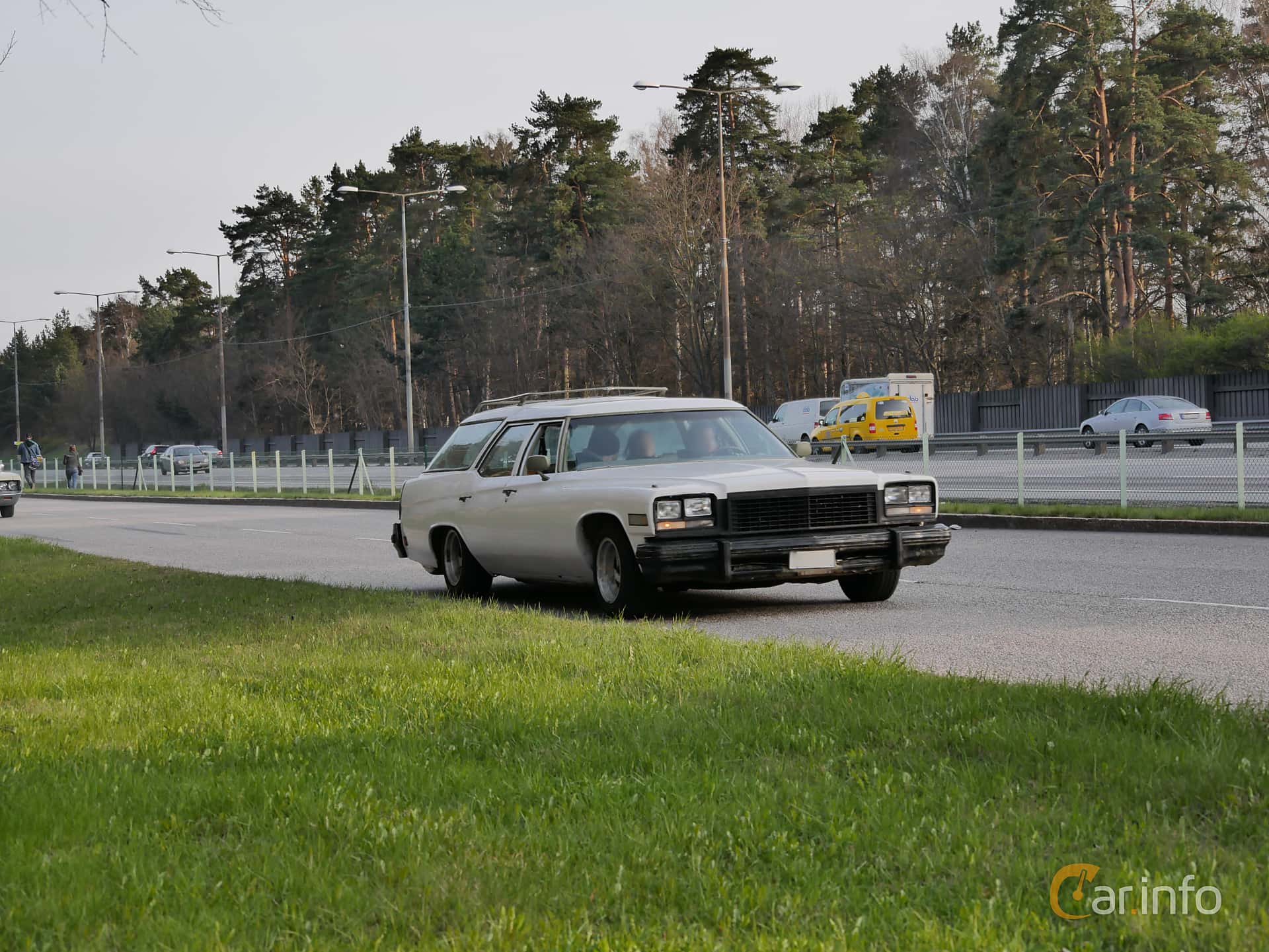 Buick Estate Wagon 3-seat 7.5 V8 Hydra-Matic, 208hp, 1976