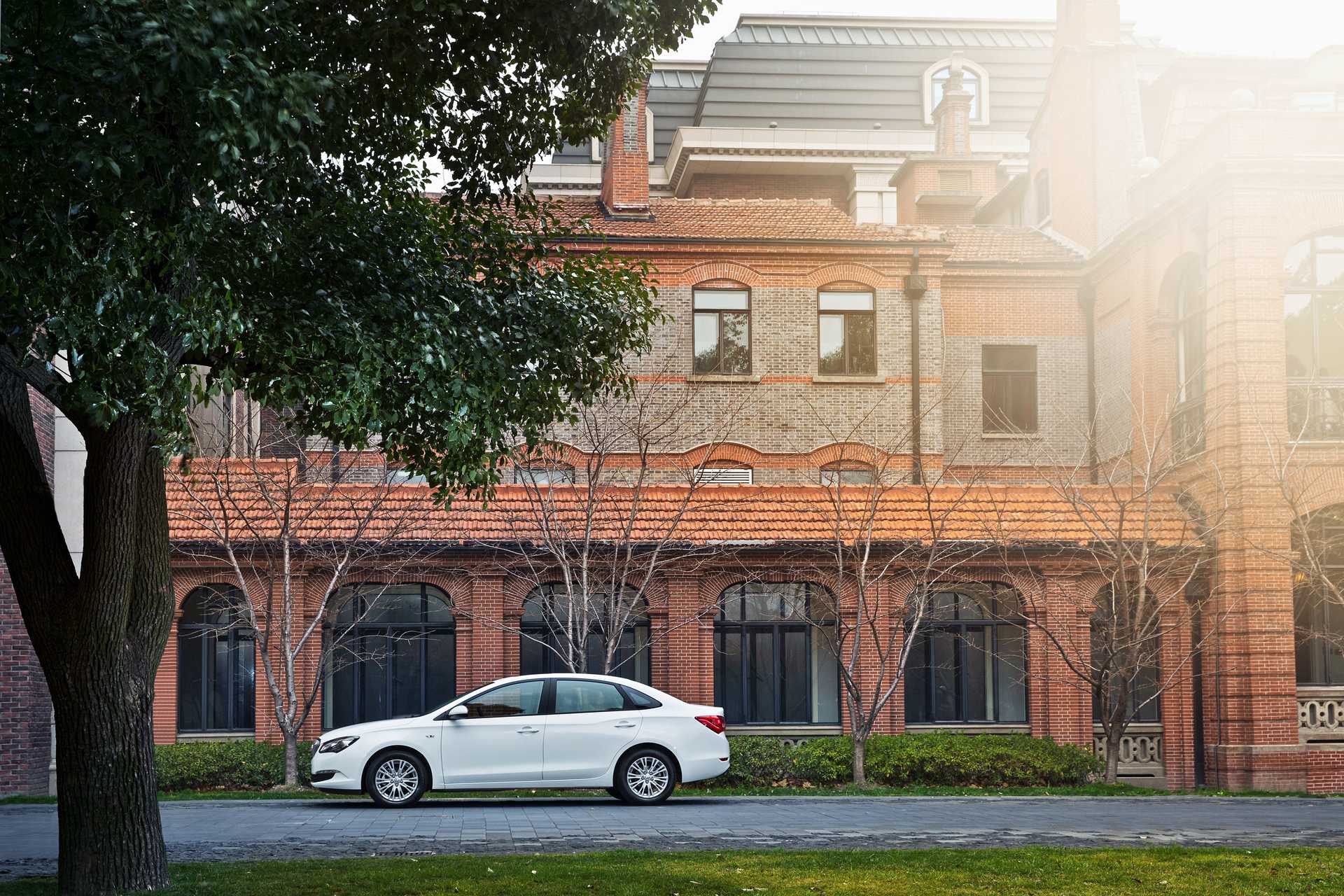 Buick Excelle GT 15N Automatic, 6-speed