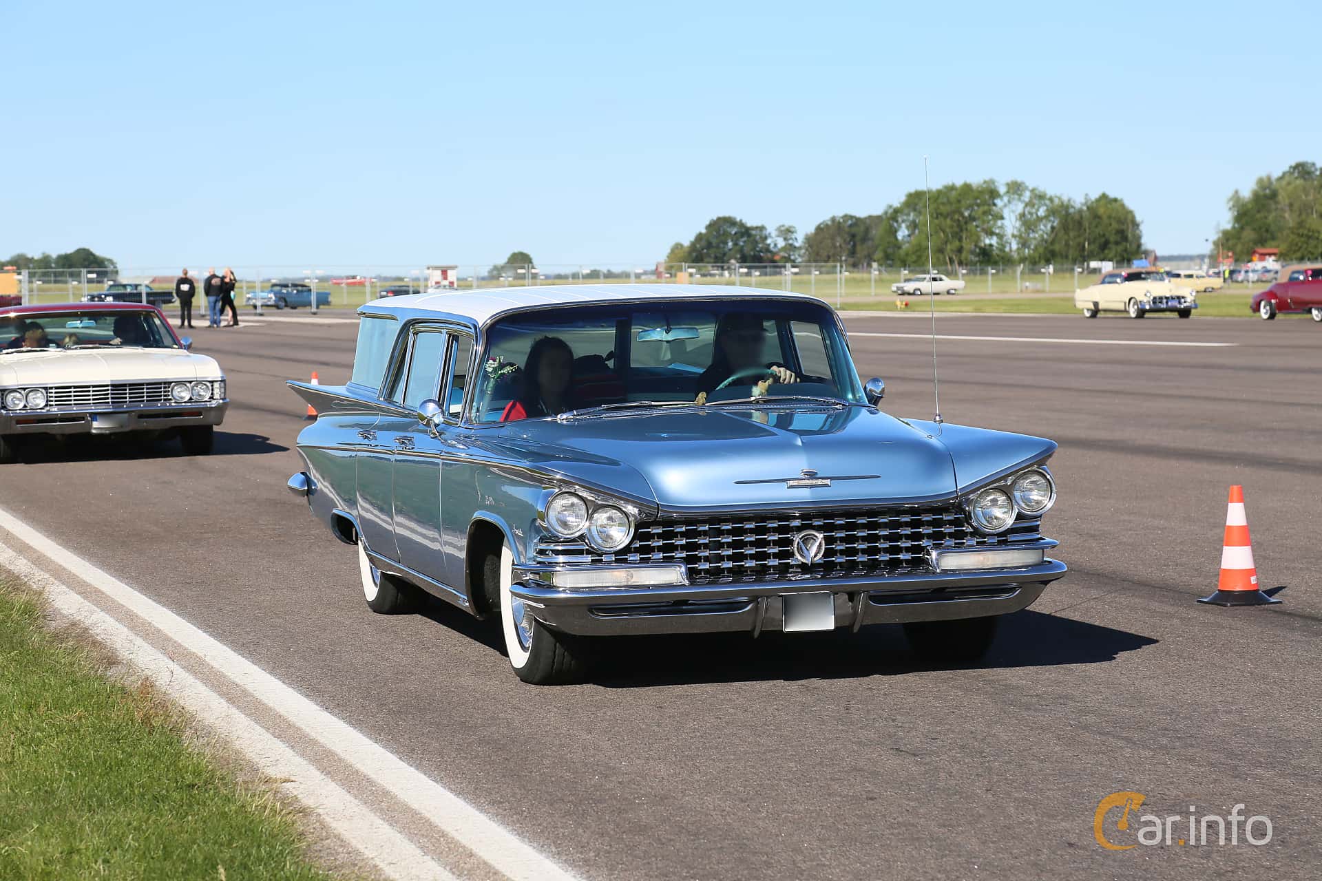 Buick Invicta Estate Wagon 6.6 V8 Automatic, 305hp, 1959