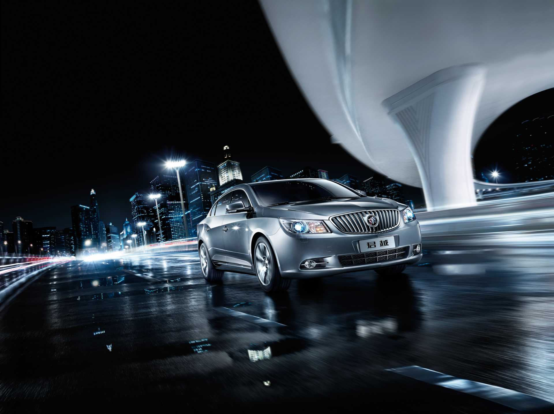 Buick LaCrosse 2.0 Hydra-Matic, 220hp, 2012
